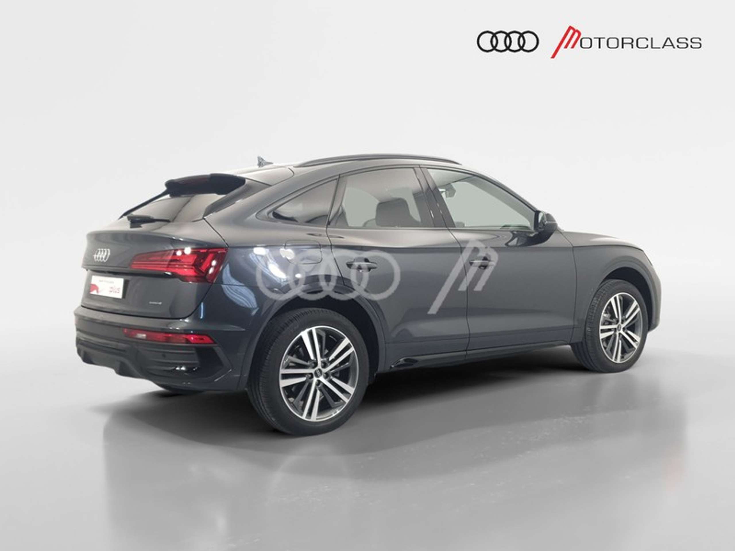 Audi - Q5