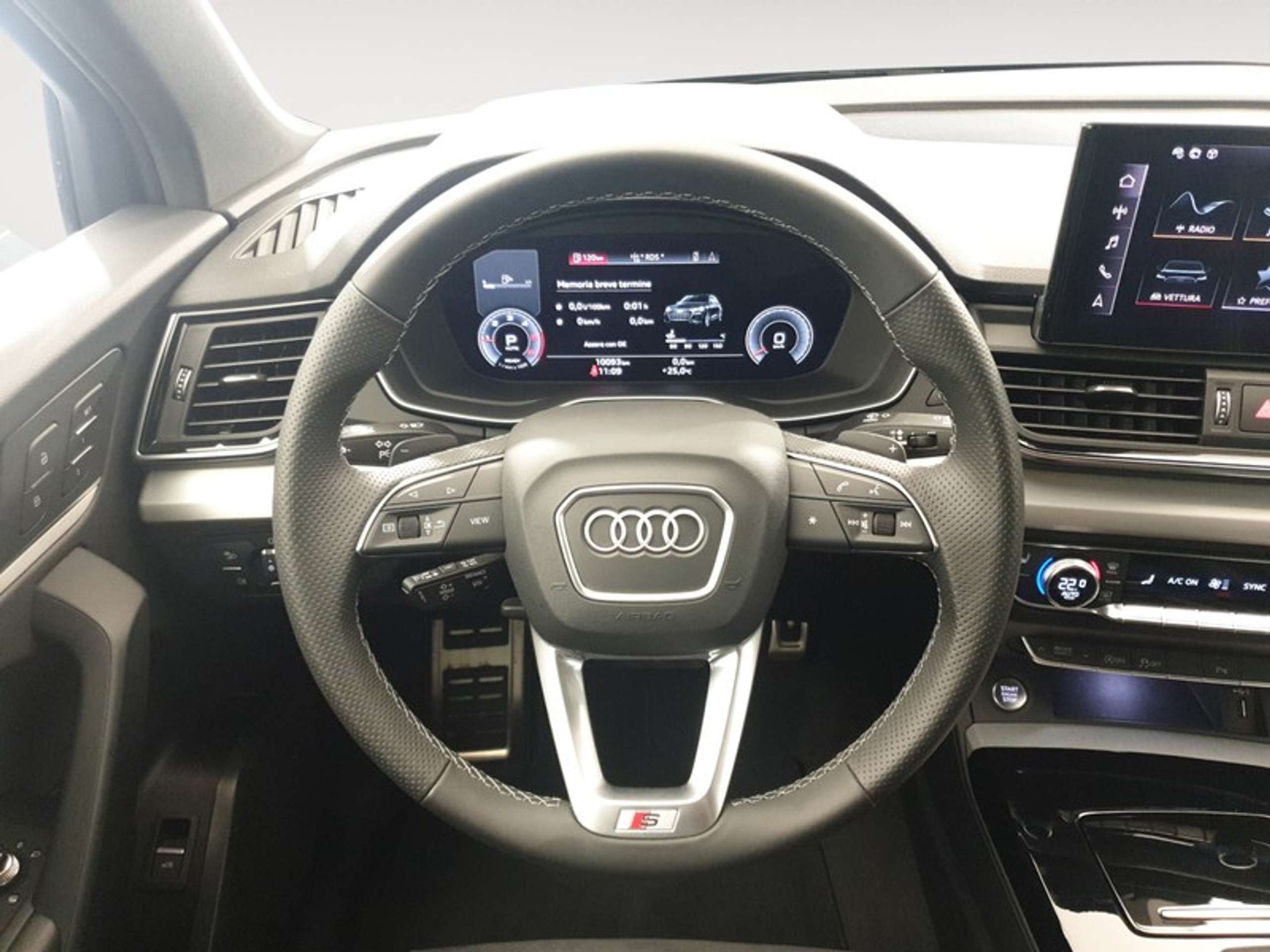 Audi - Q5