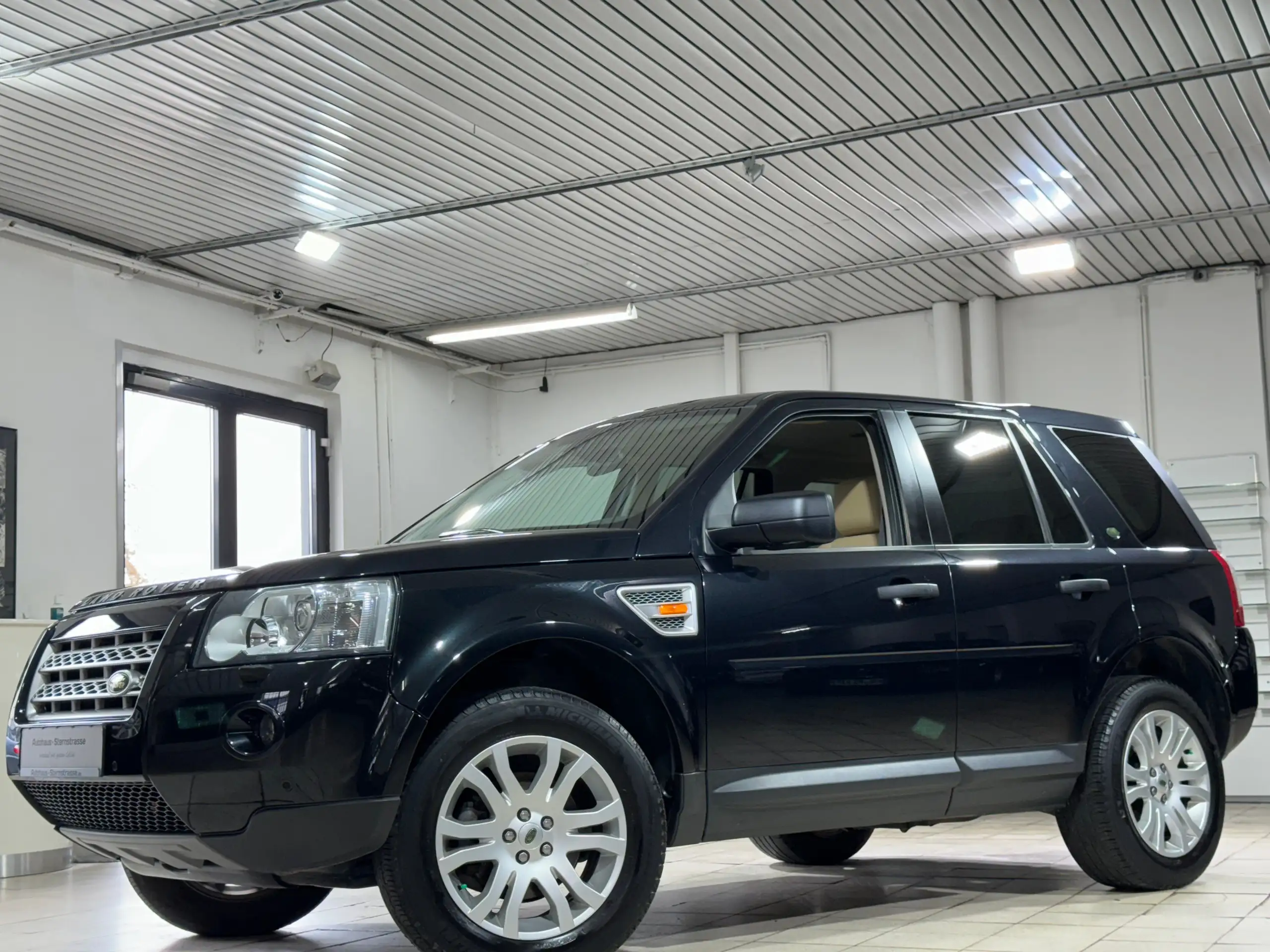 Land Rover - Freelander