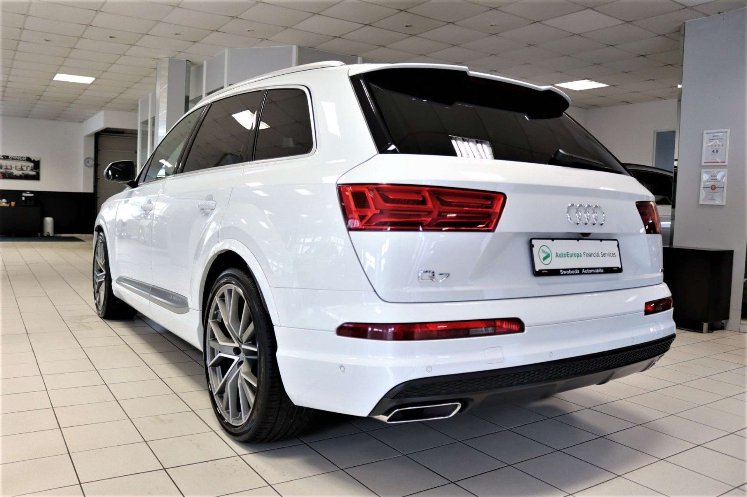 Audi - Q7