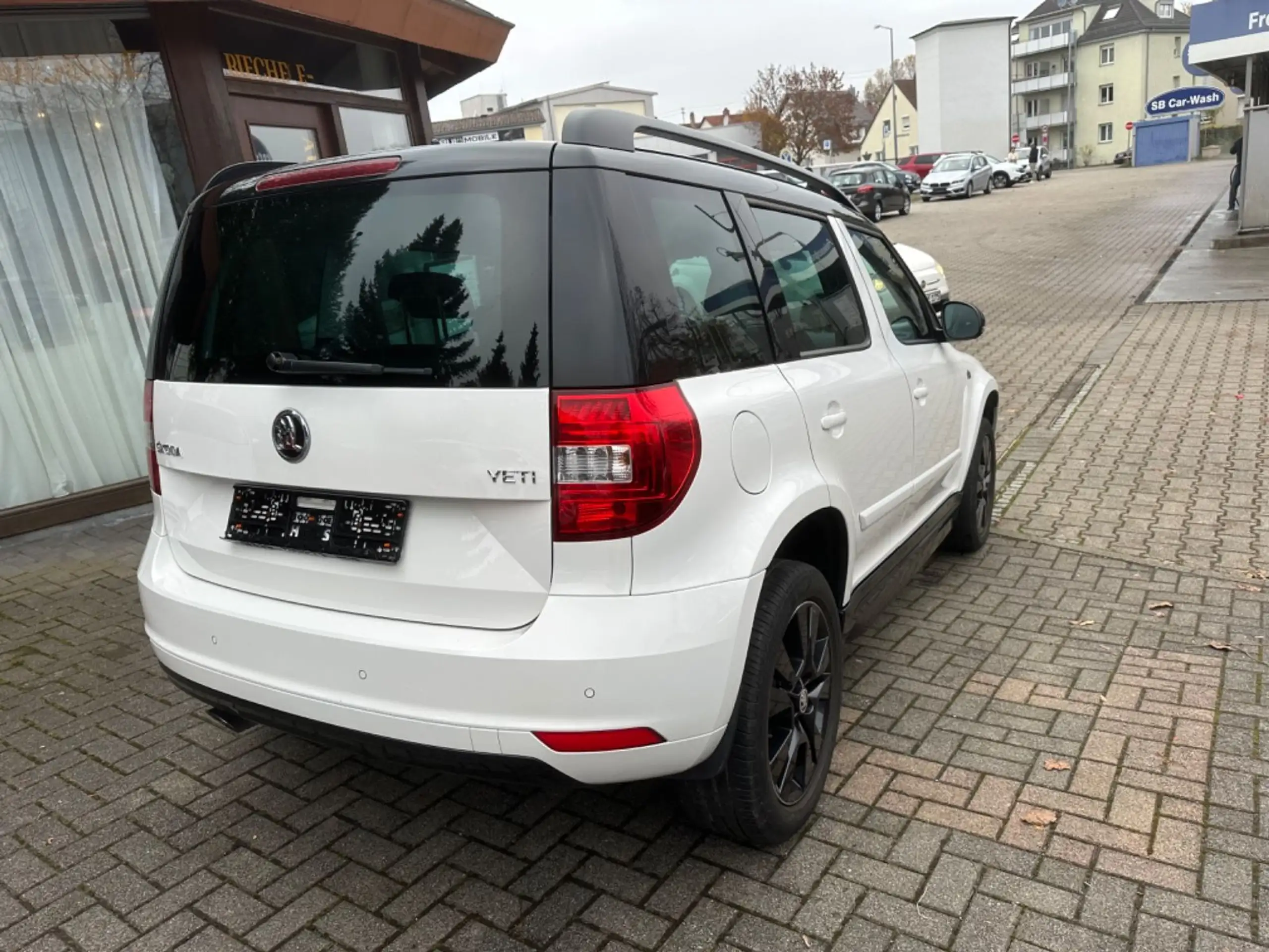 Skoda - Yeti