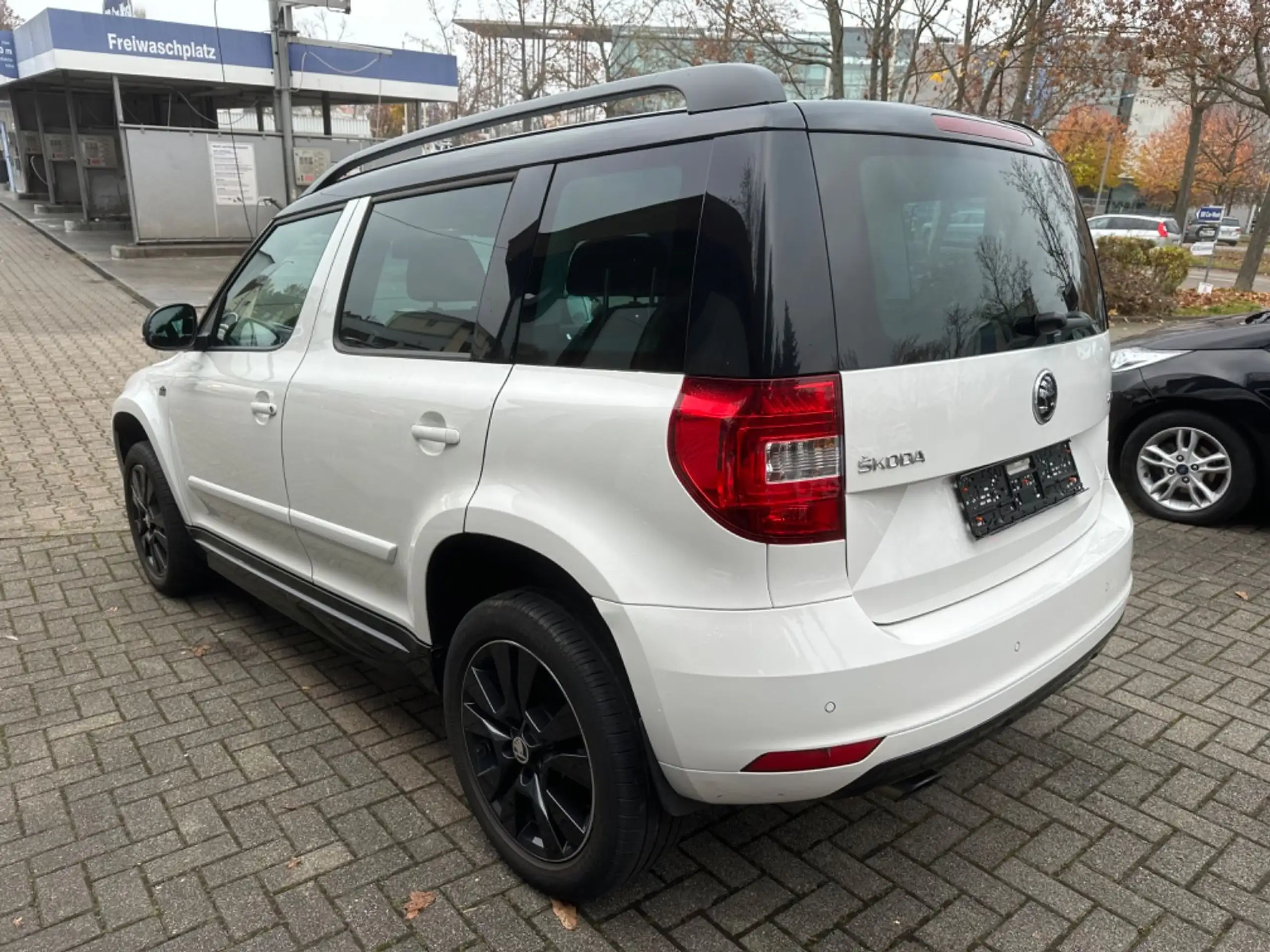 Skoda - Yeti