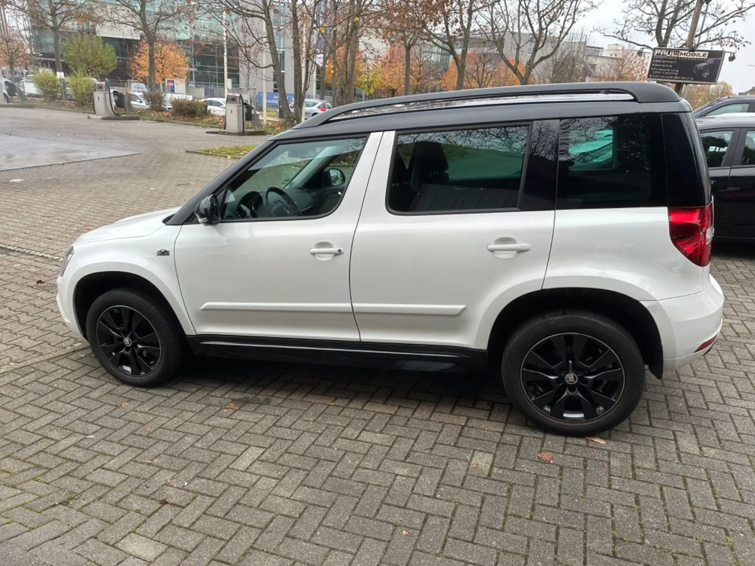 Skoda - Yeti