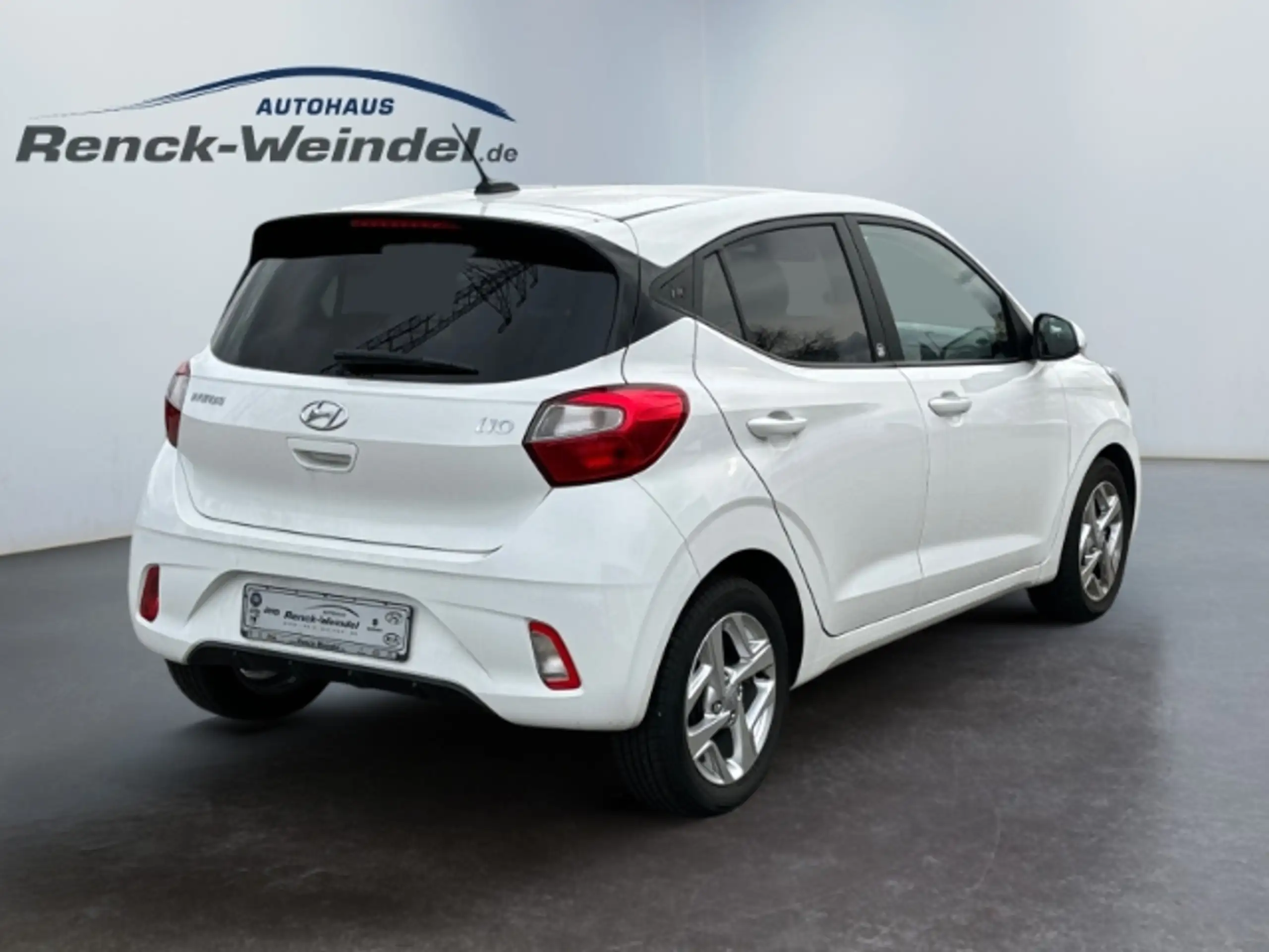 Hyundai - i10