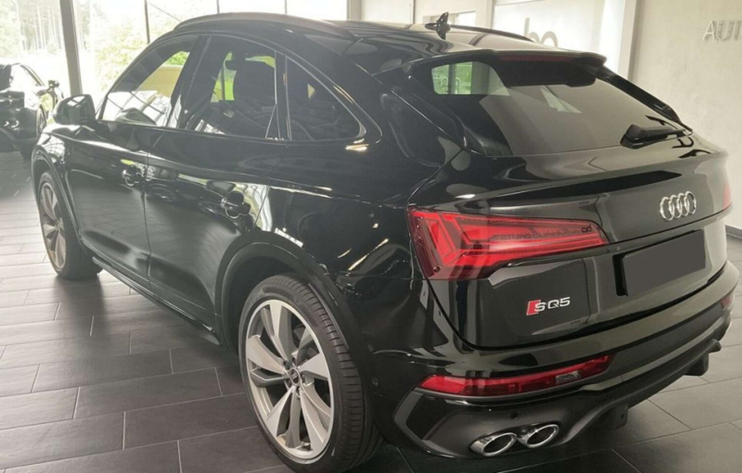 Audi - SQ5