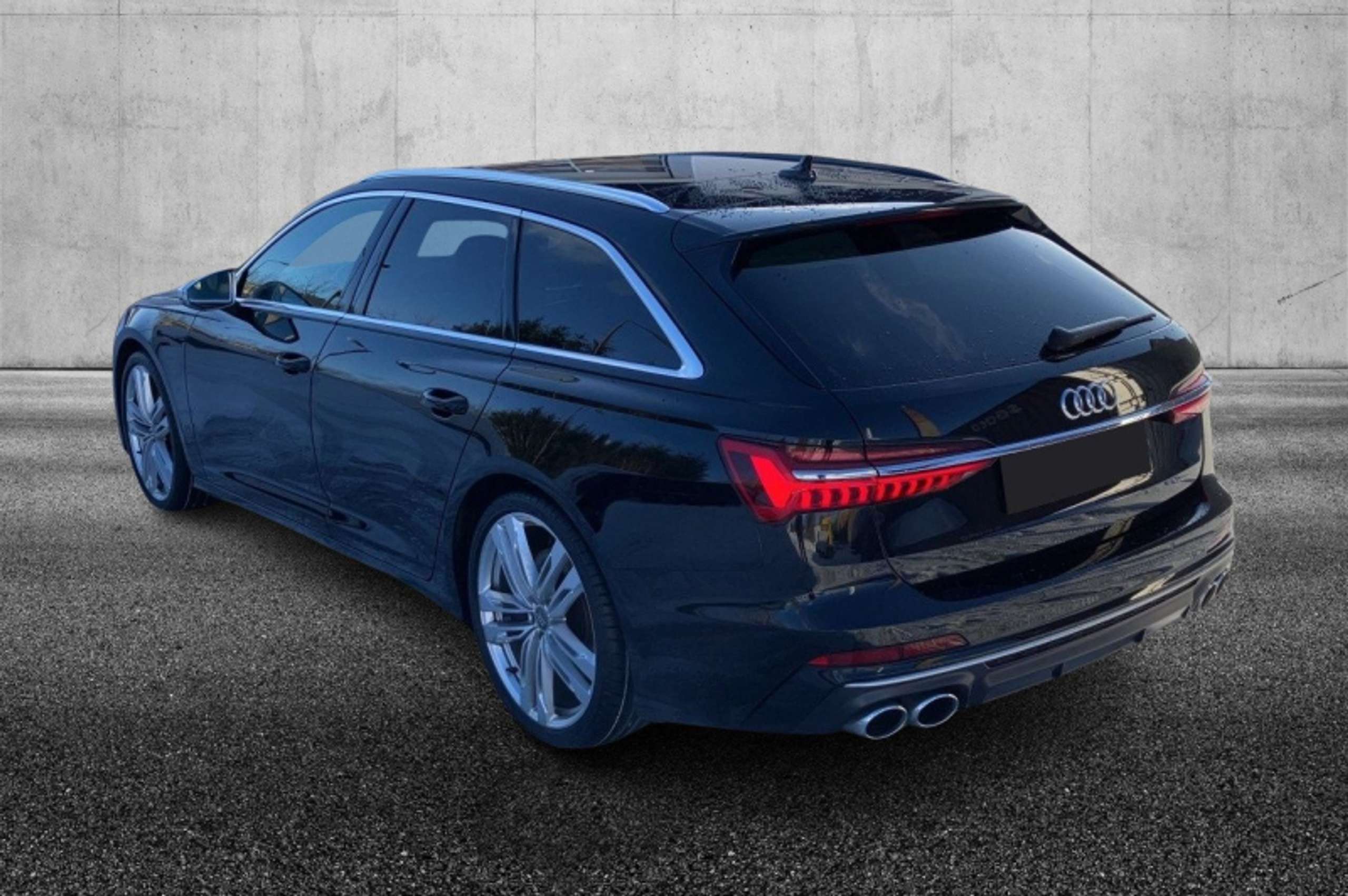 Audi - S6