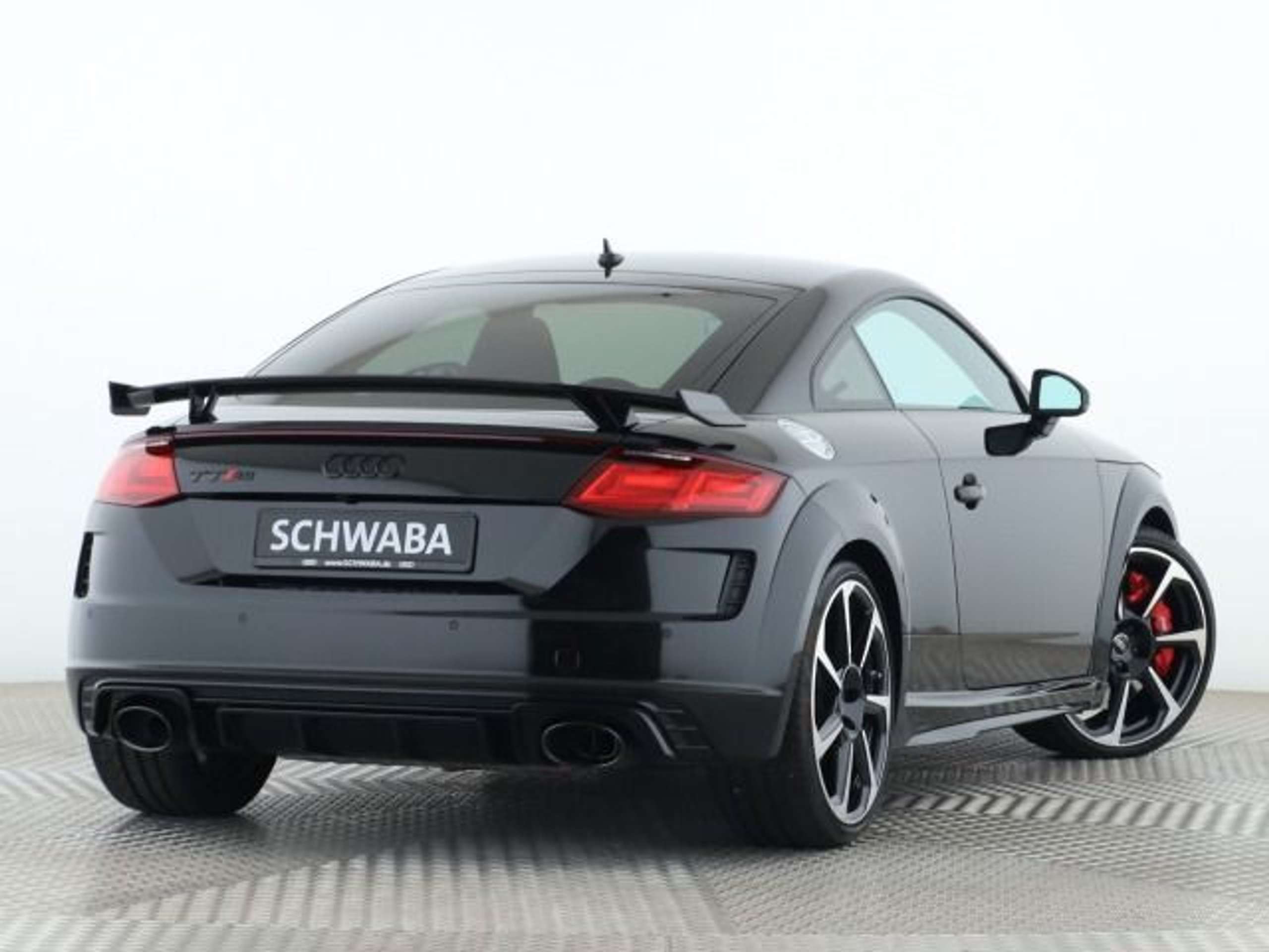 Audi - TT RS