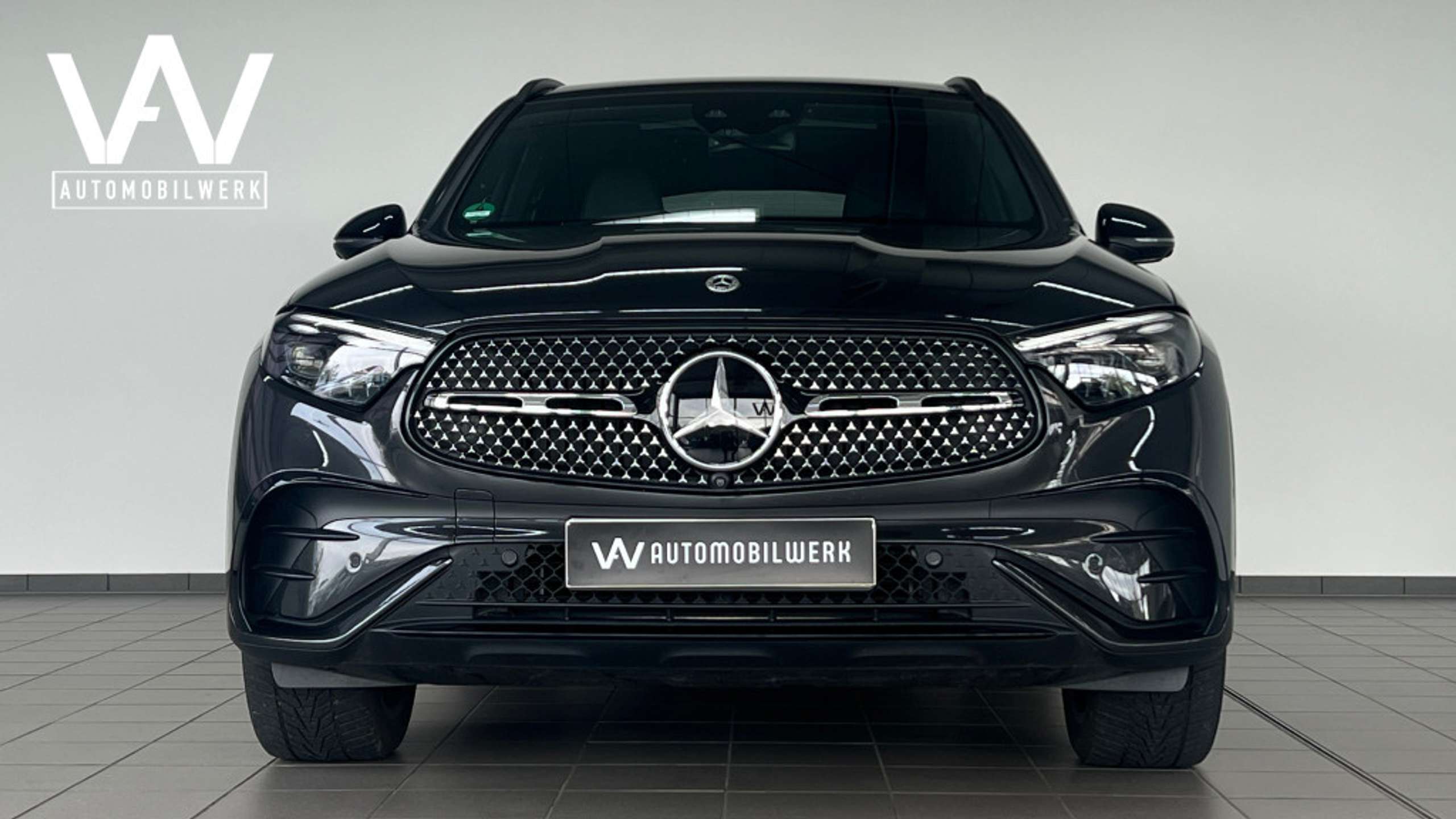 Mercedes-Benz - GLC 220