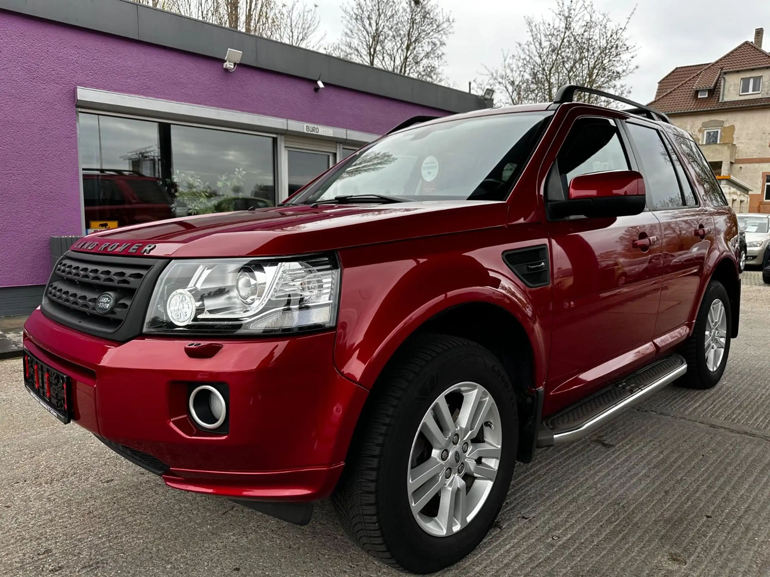 Land Rover - Freelander