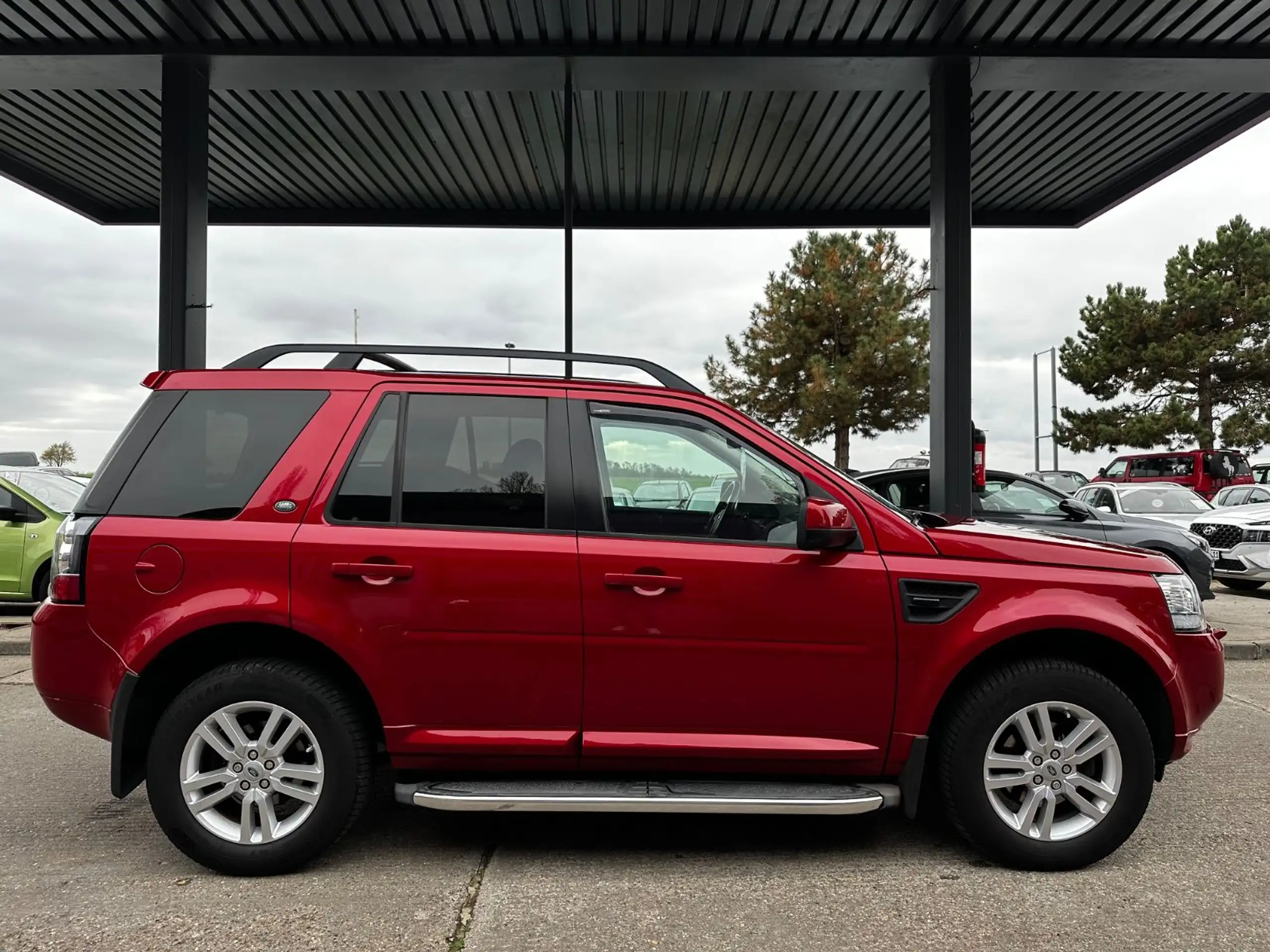 Land Rover - Freelander