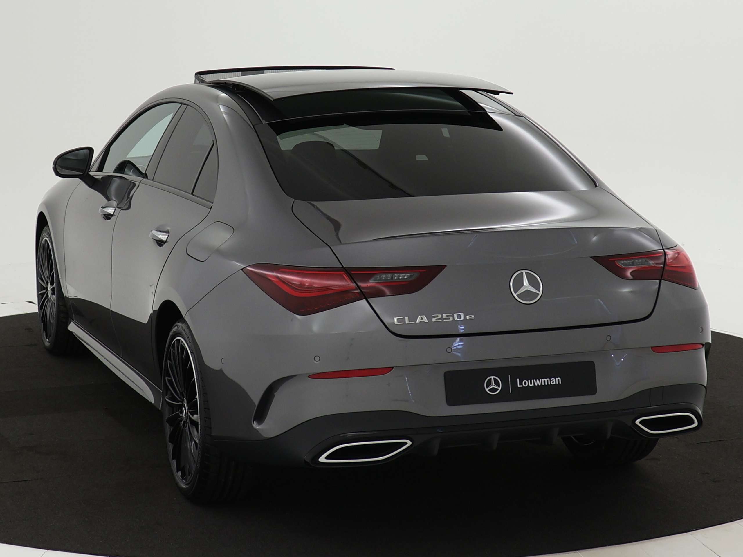 Mercedes-Benz - CLA 250