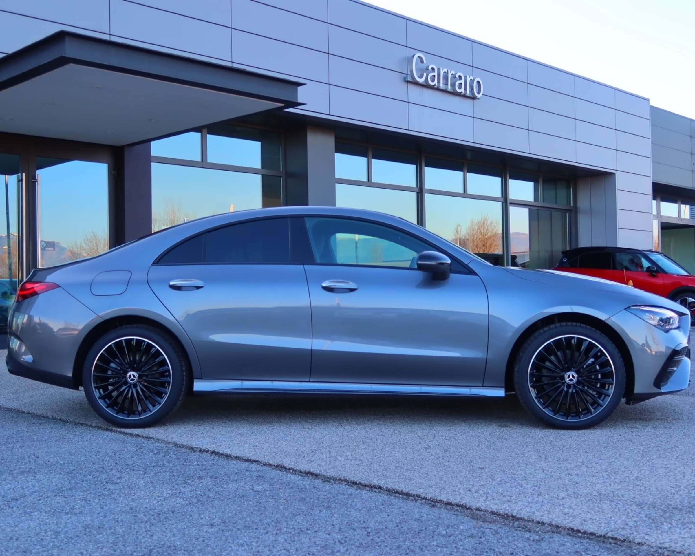 Mercedes-Benz - CLA 250