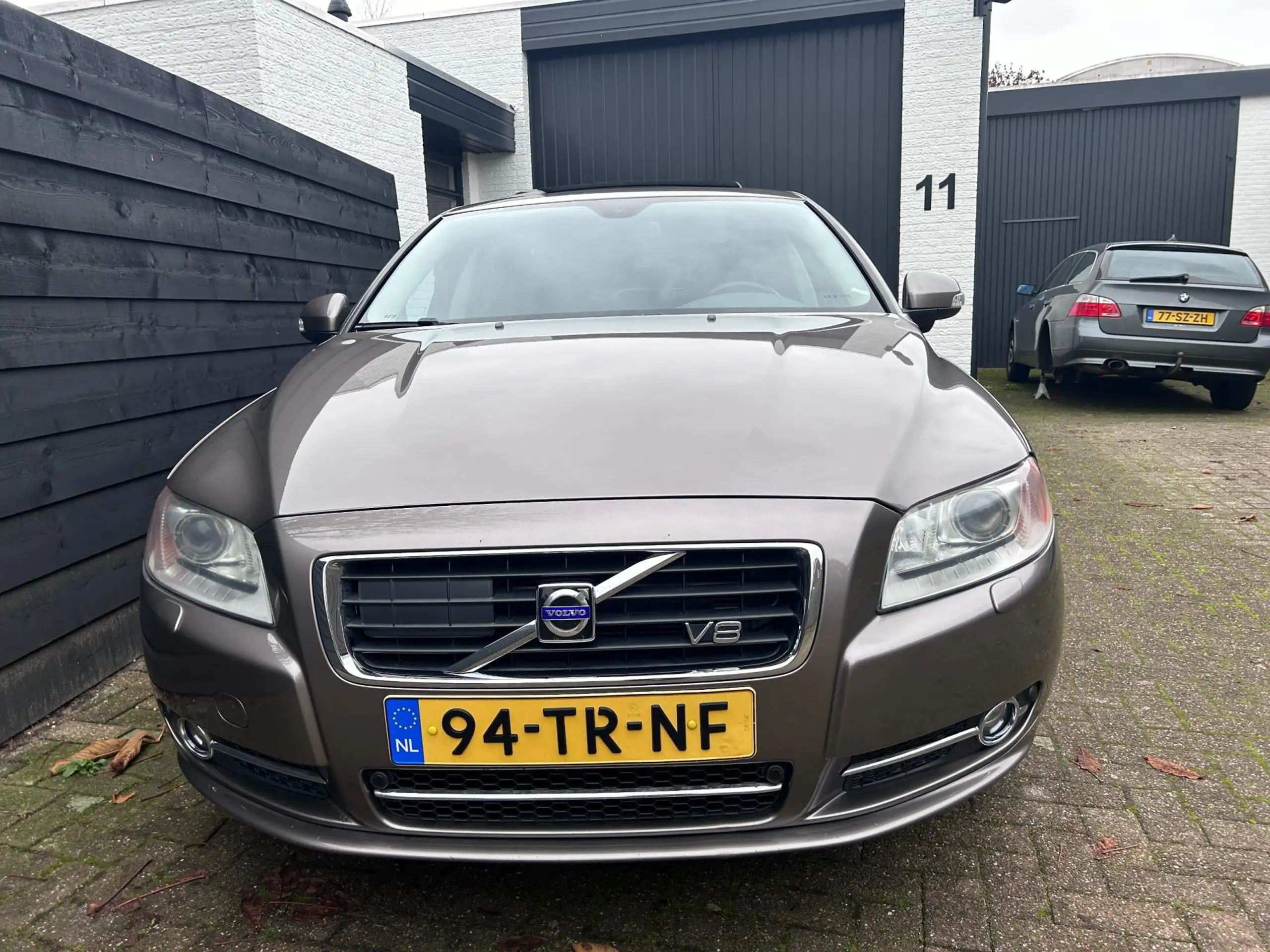 Volvo - S80