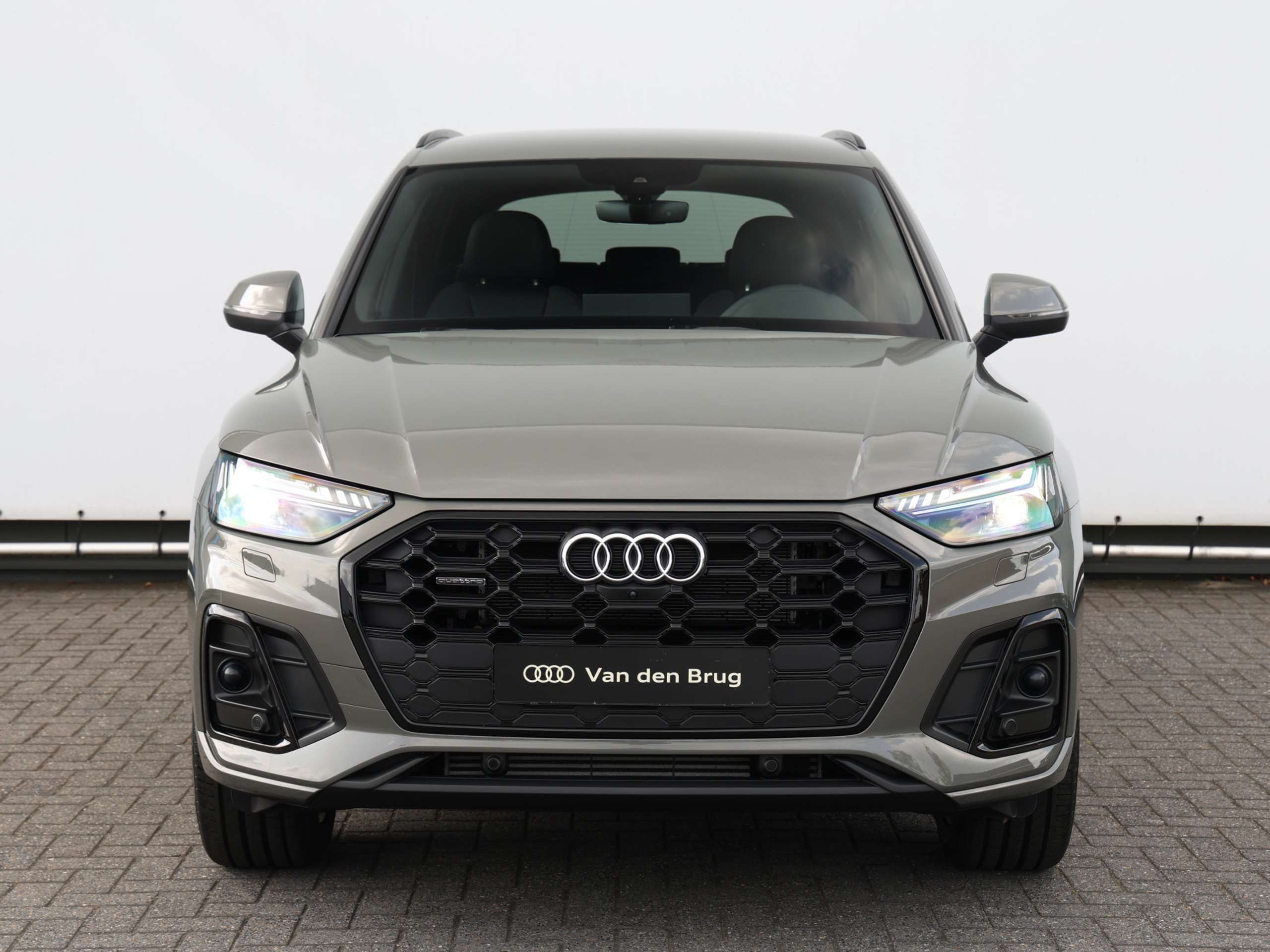 Audi - Q5