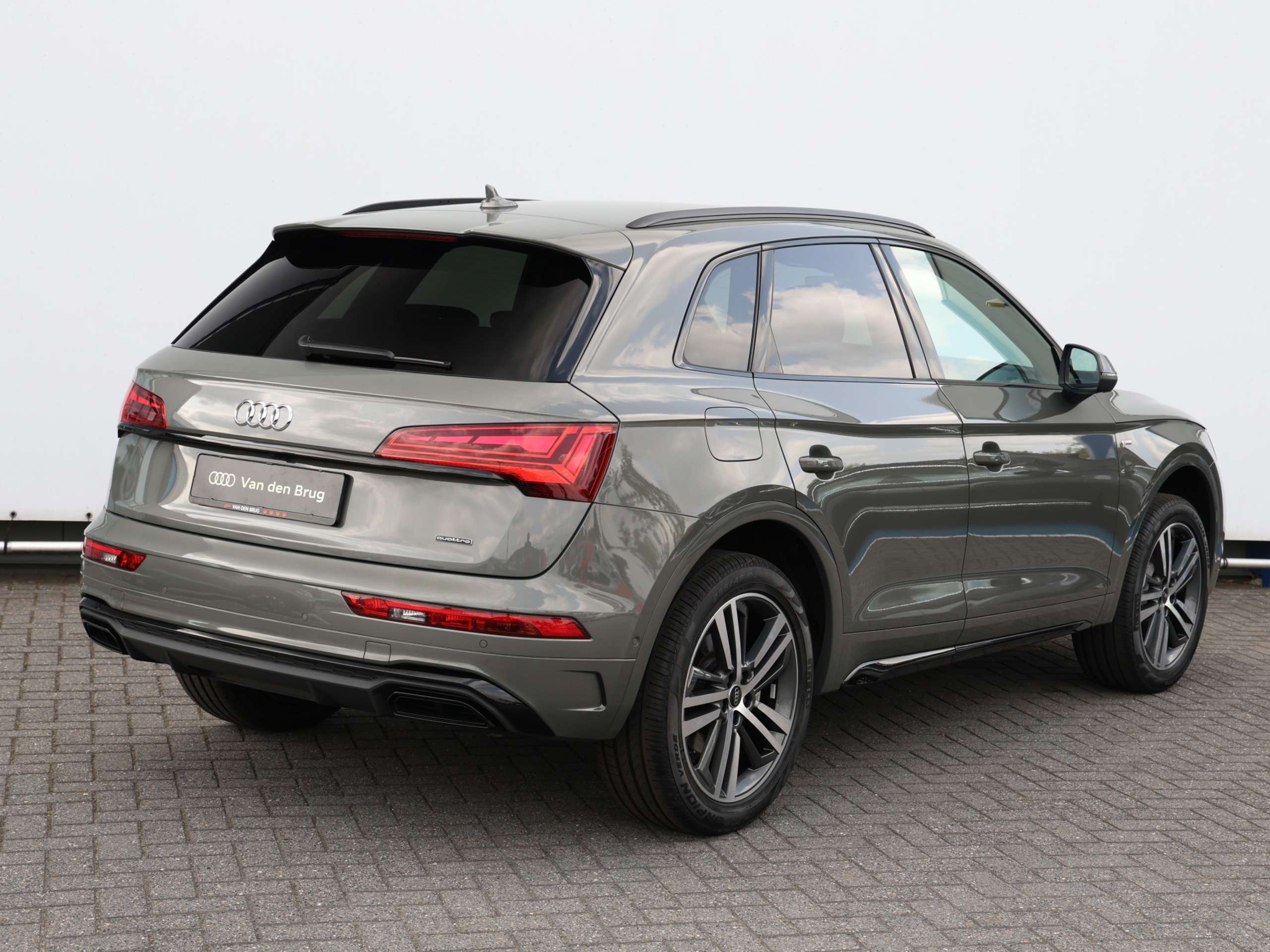 Audi - Q5