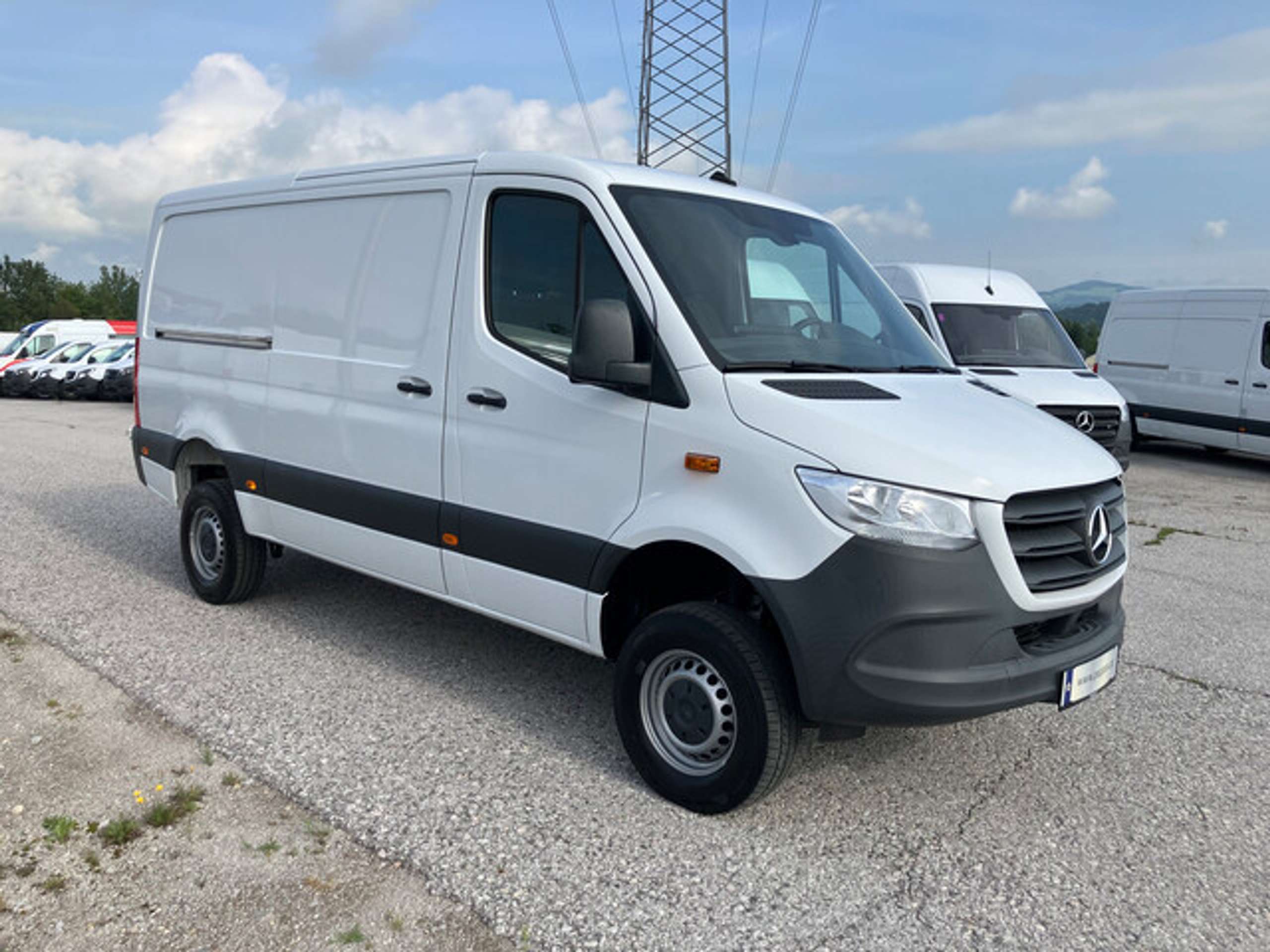 Mercedes-Benz - Sprinter