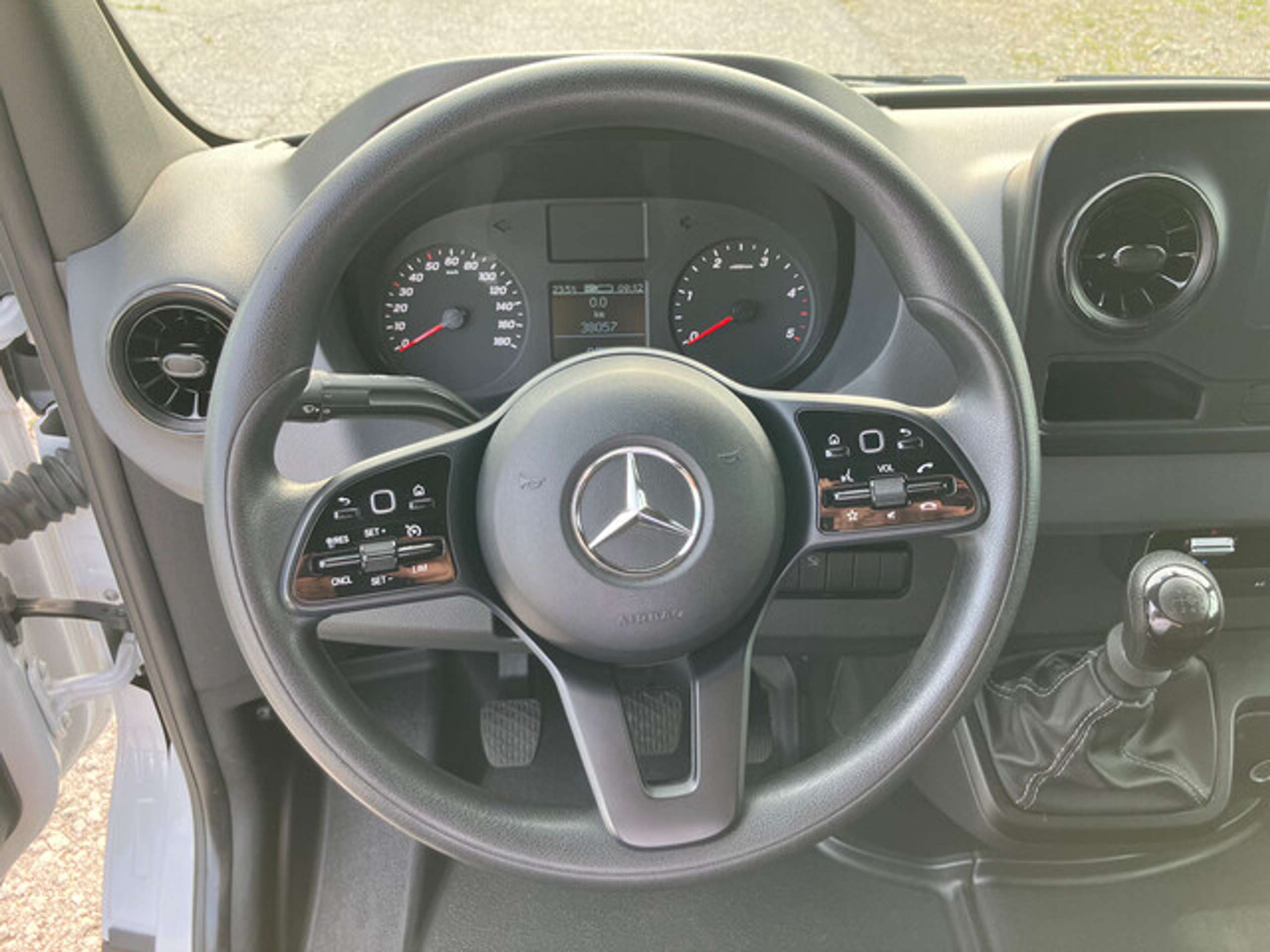 Mercedes-Benz - Sprinter