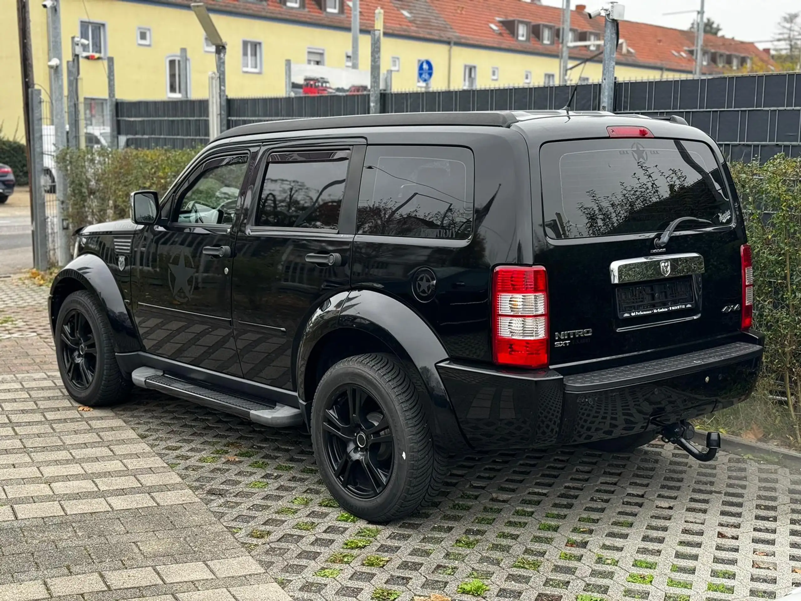 Dodge - Nitro