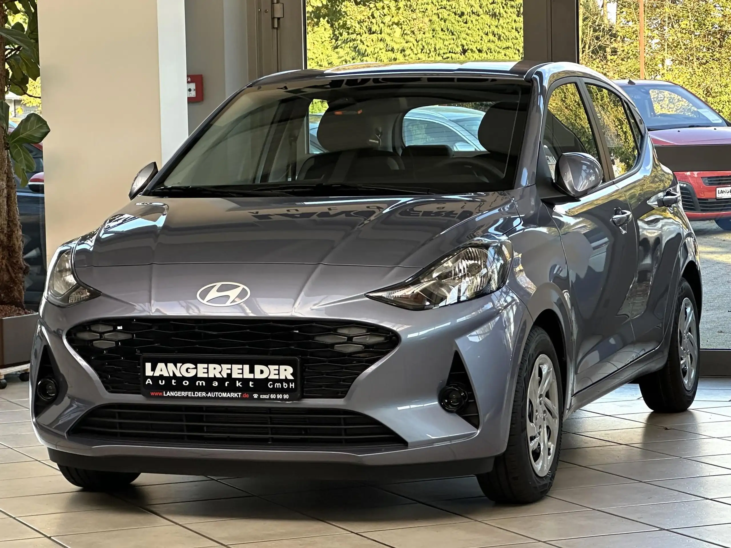 Hyundai - i10