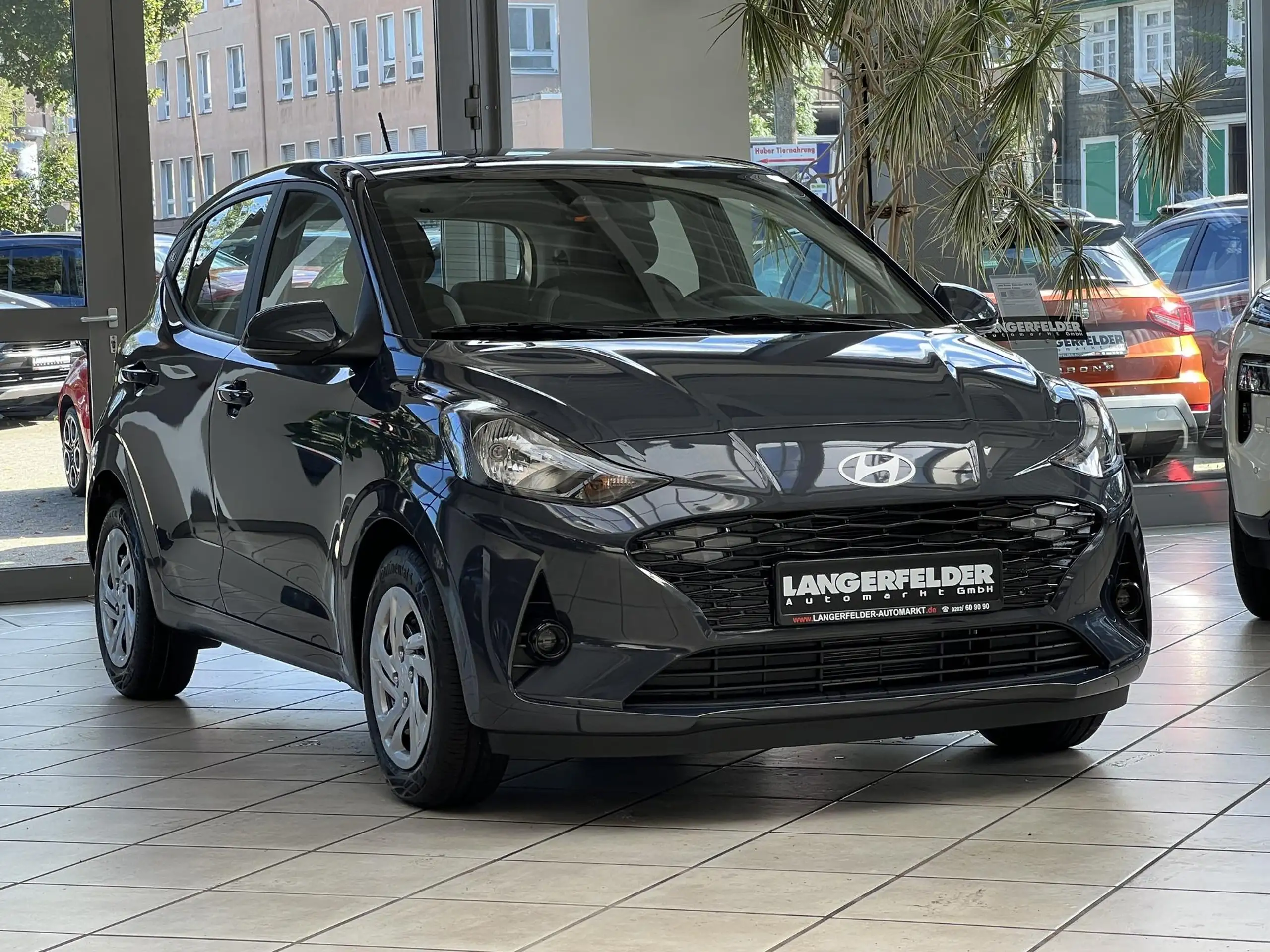 Hyundai - i10