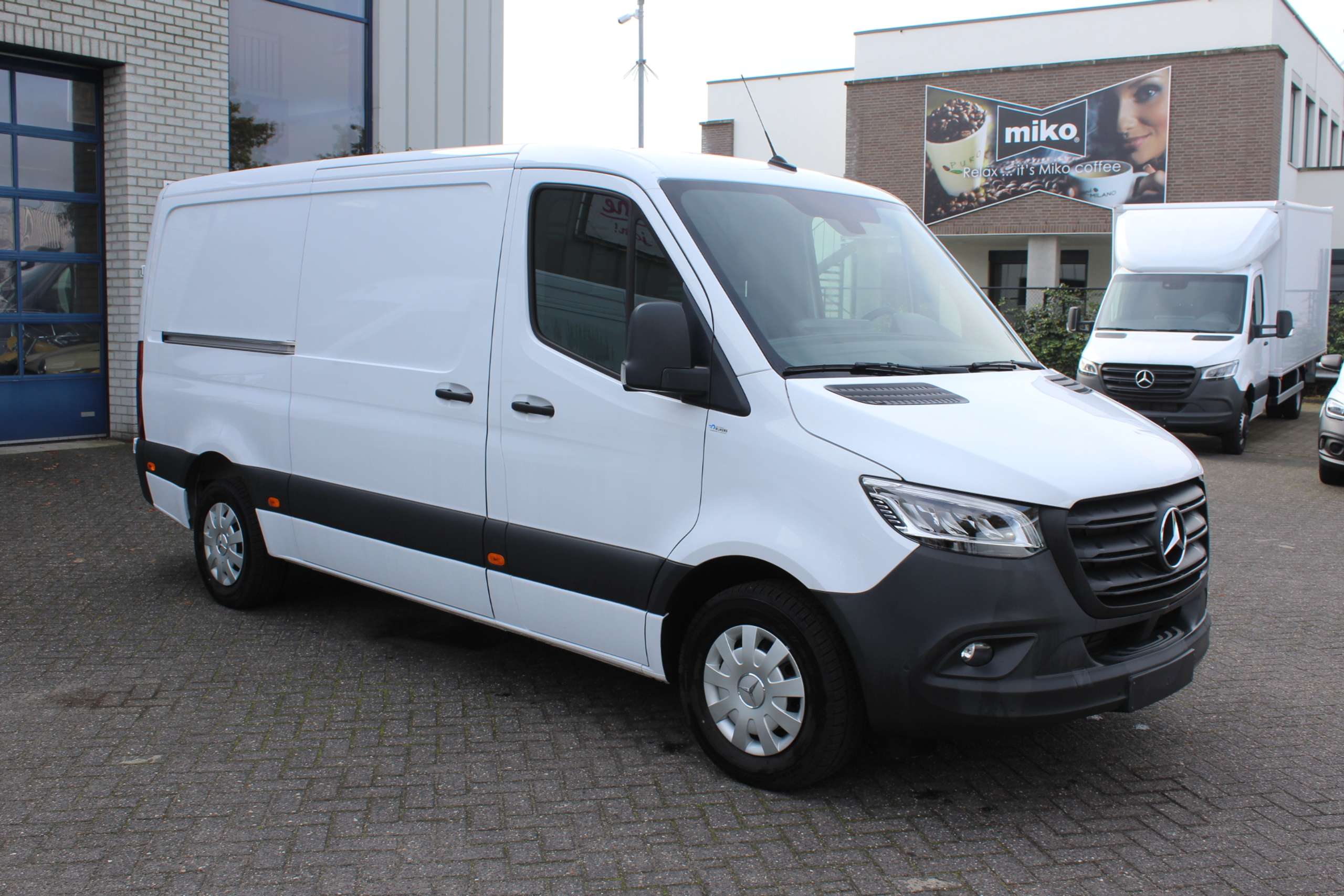 Mercedes-Benz - Sprinter