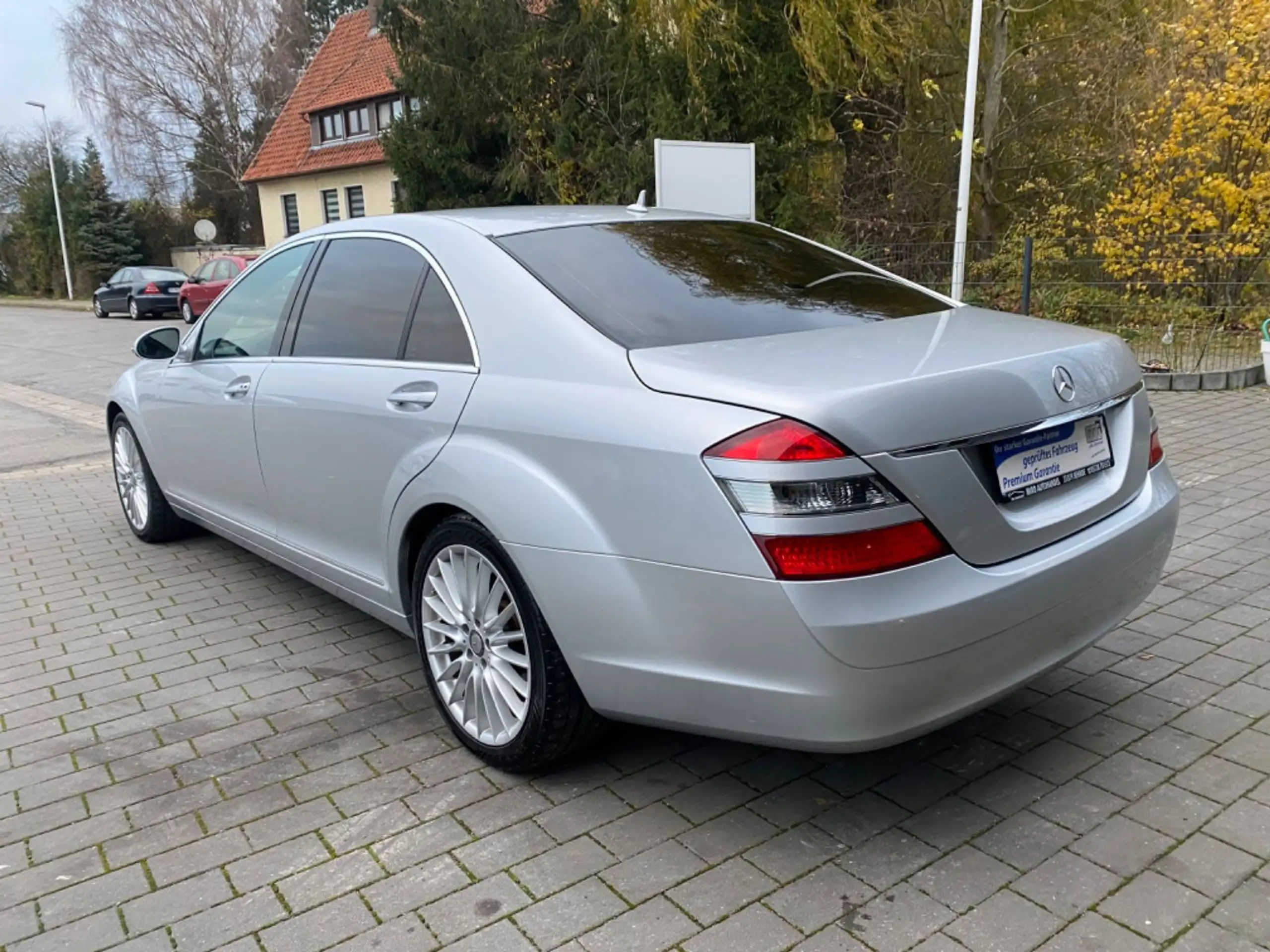 Mercedes-Benz - S 350