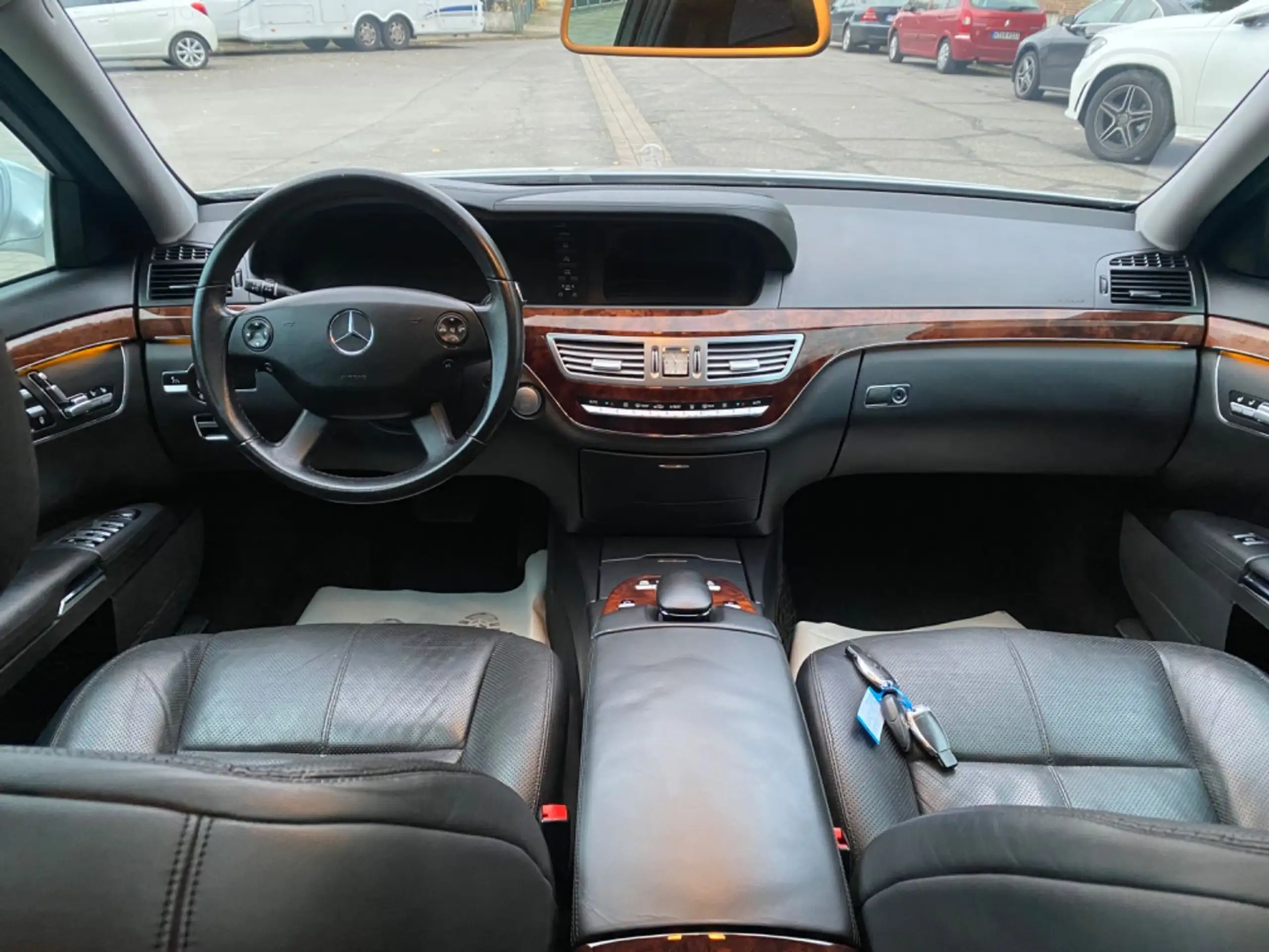 Mercedes-Benz - S 350