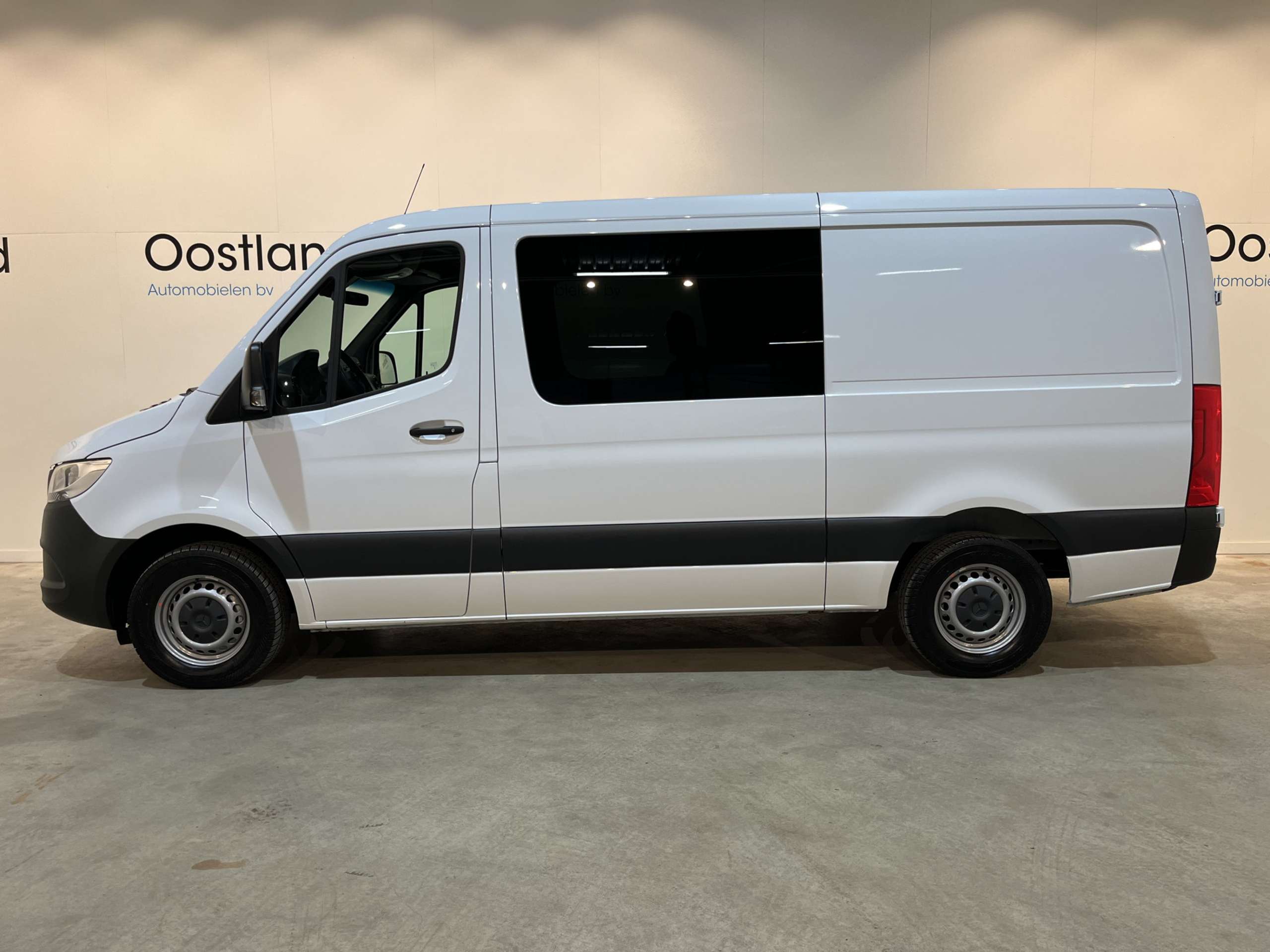 Mercedes-Benz - Sprinter