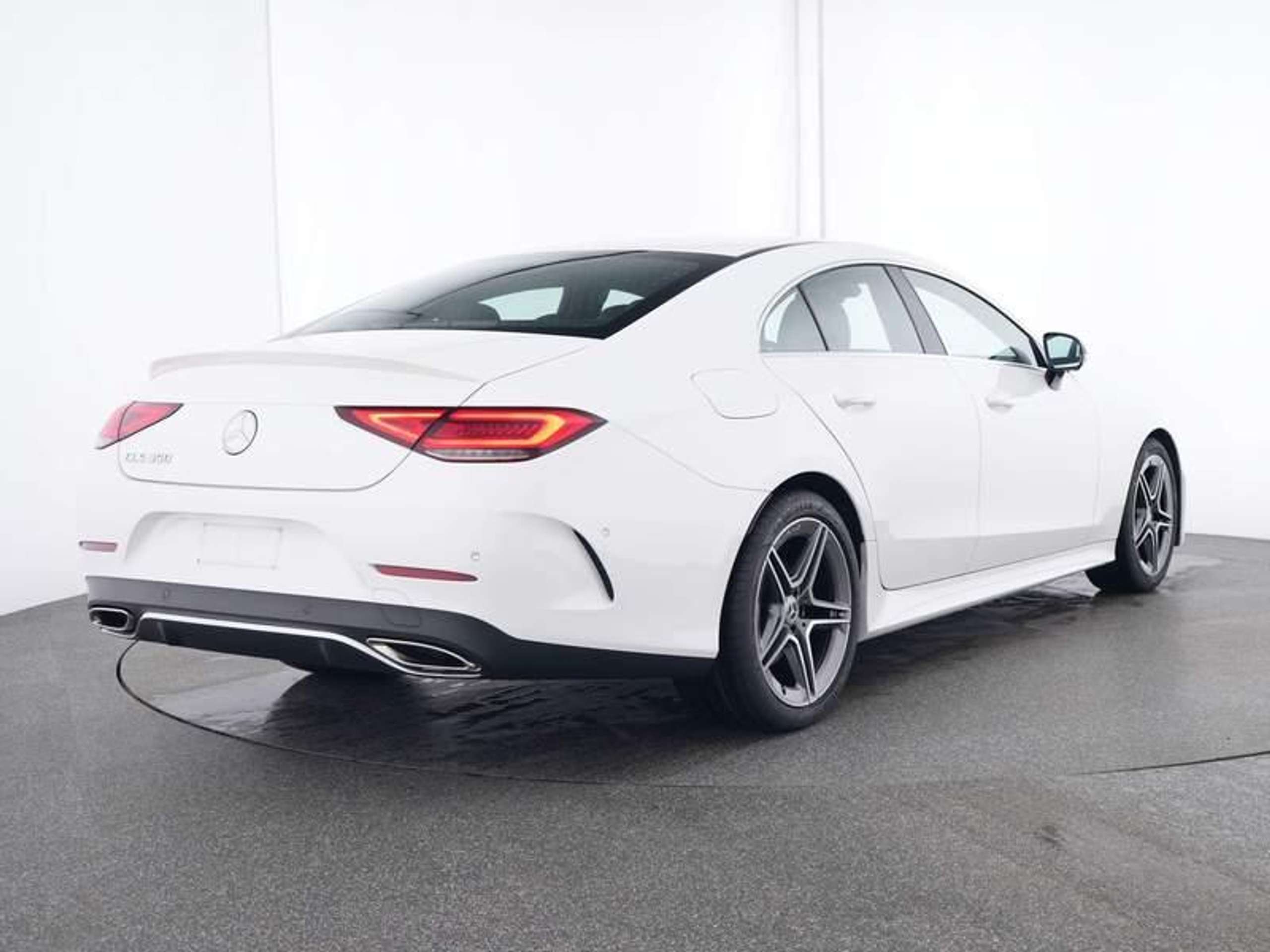 Mercedes-Benz - CLS 350