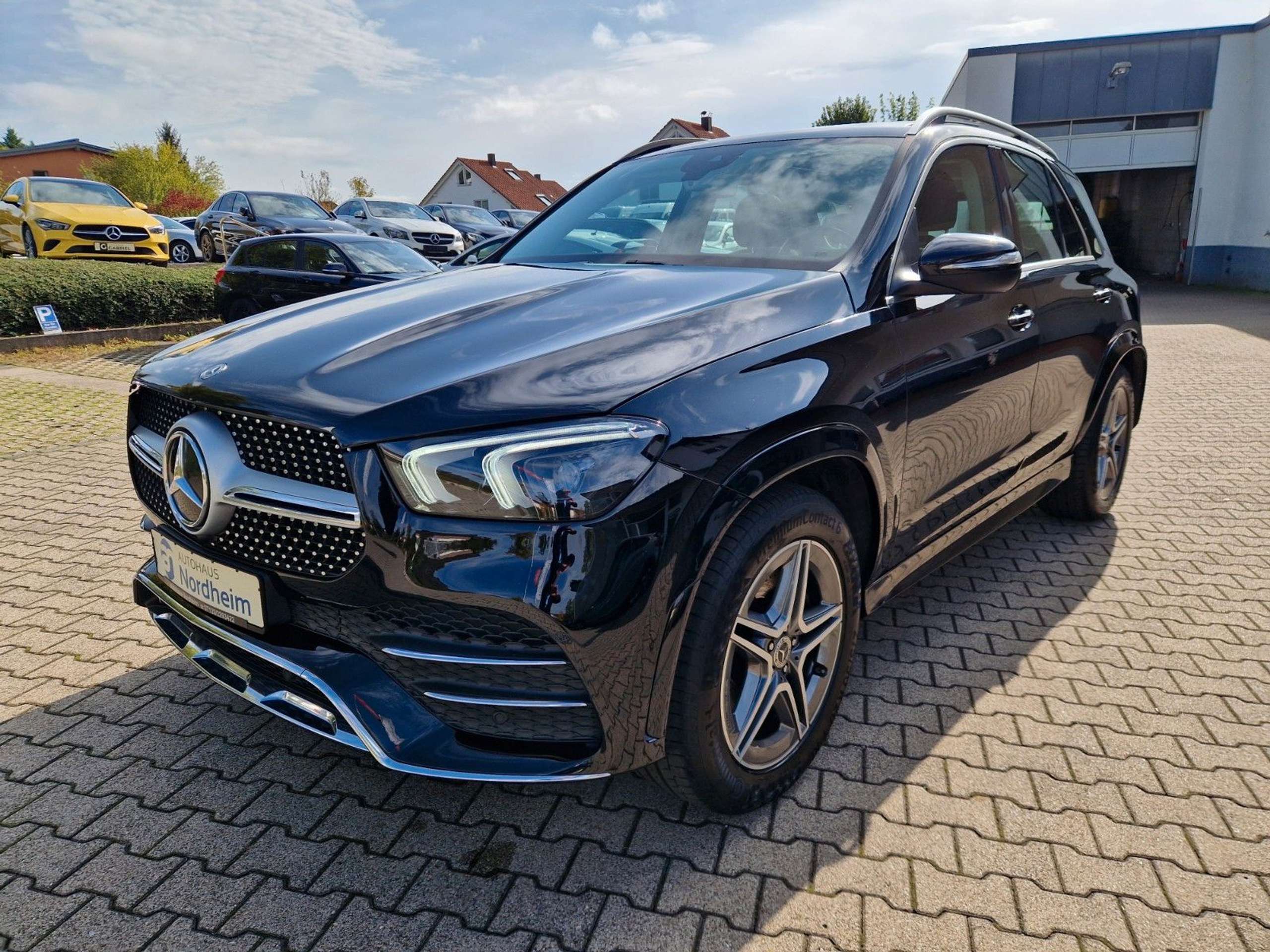 Mercedes-Benz - GLE 350