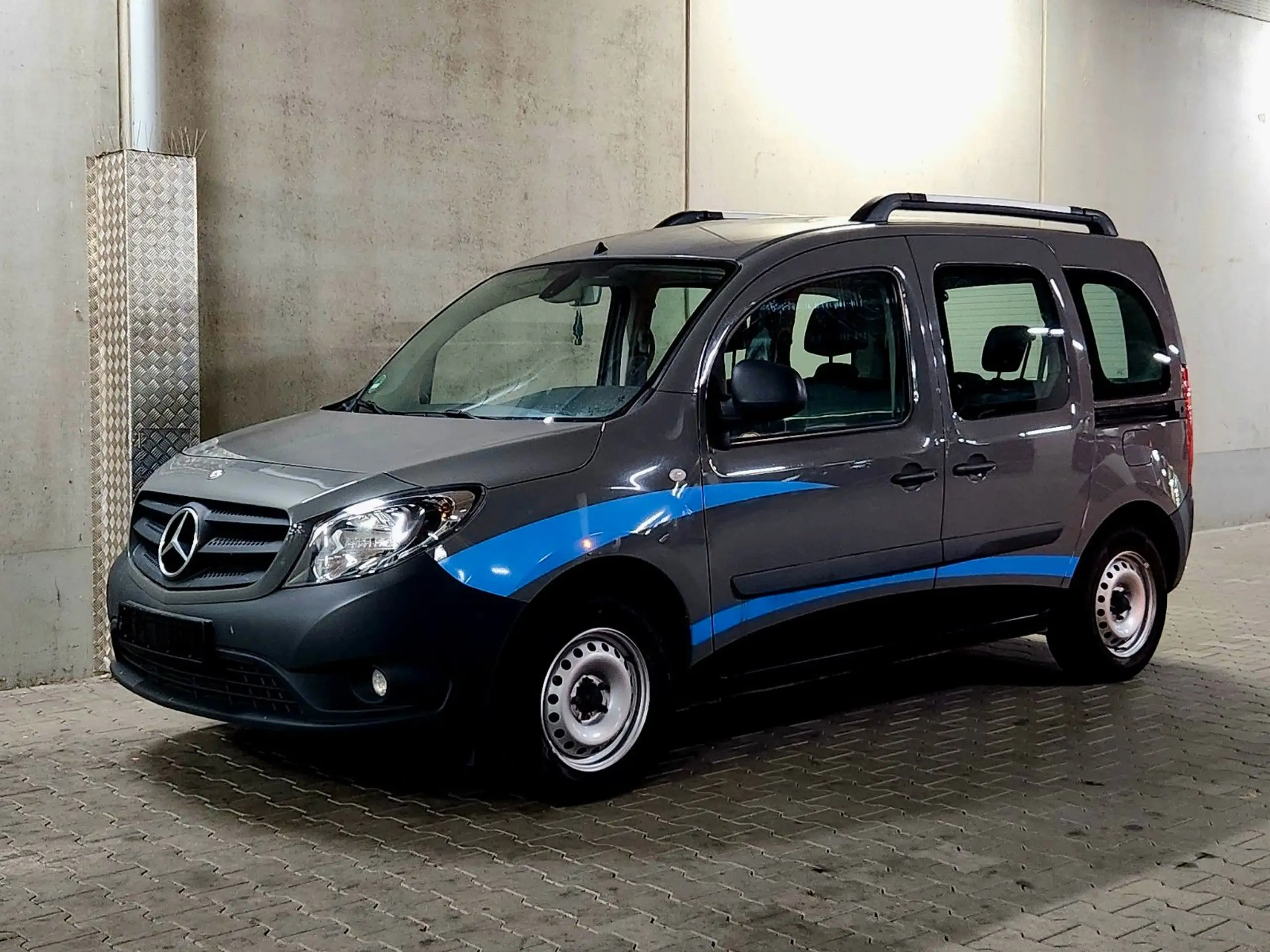 Mercedes-Benz - Citan