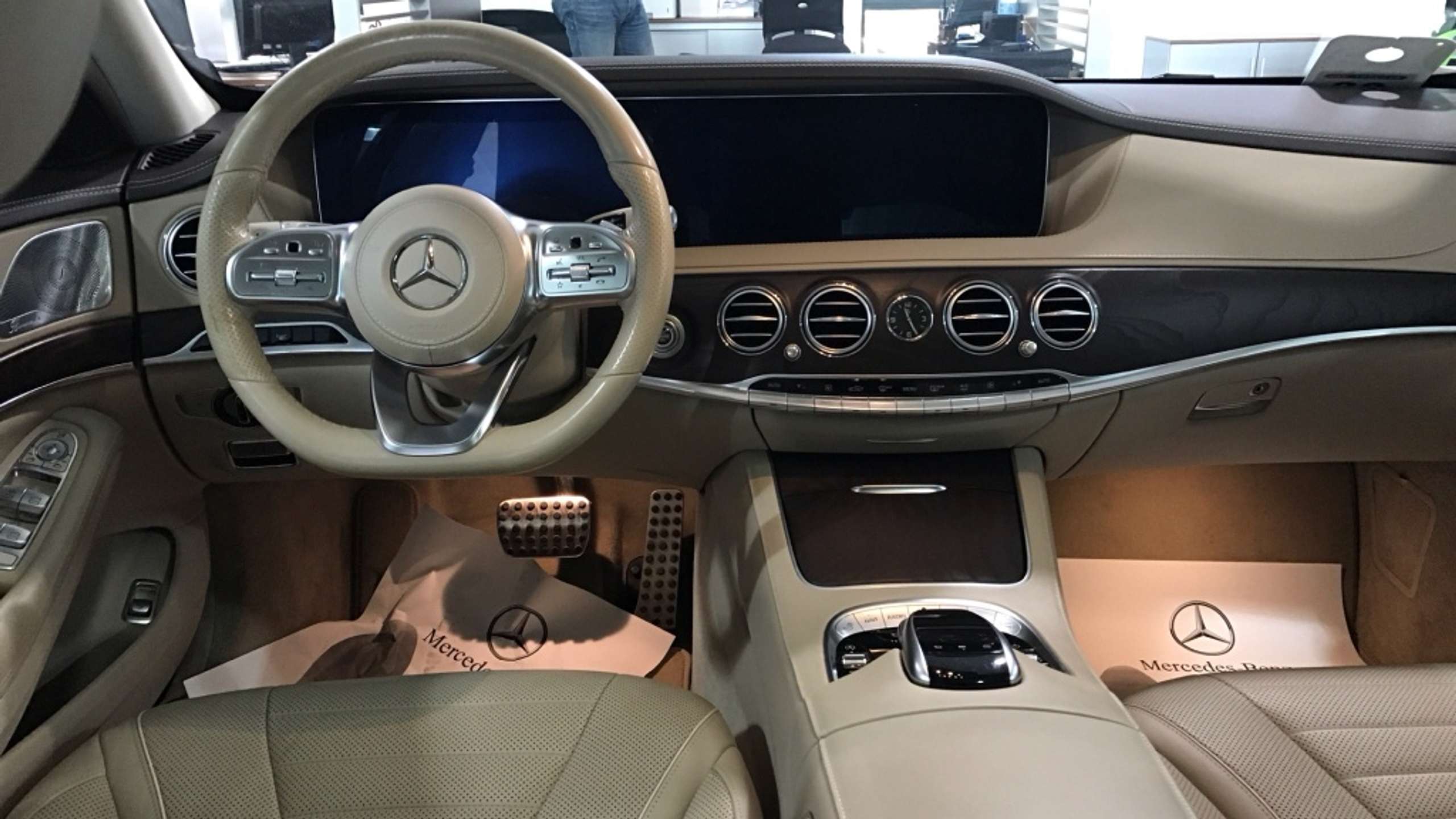 Mercedes-Benz - S 350