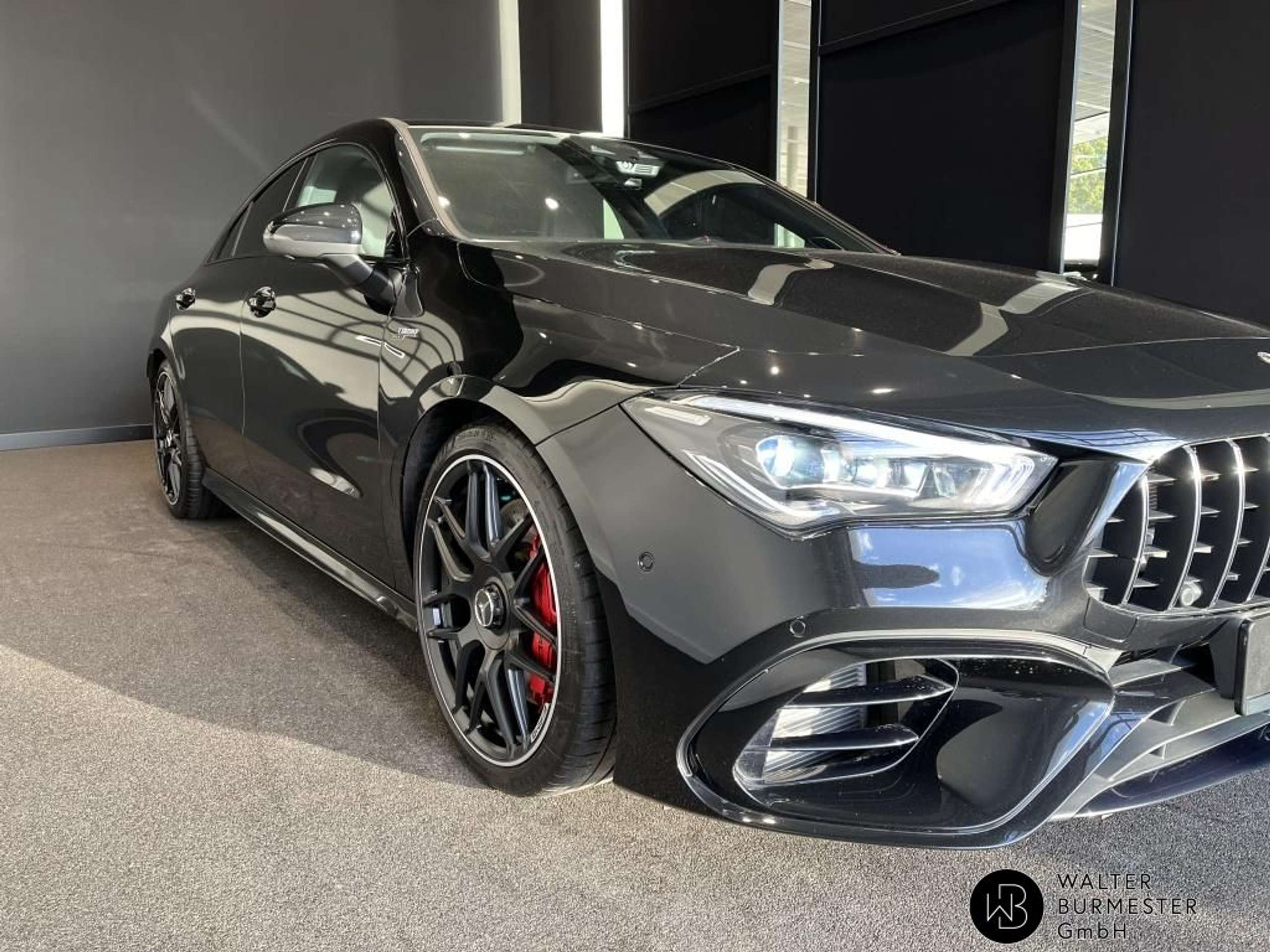 Mercedes-Benz - CLA 45 AMG