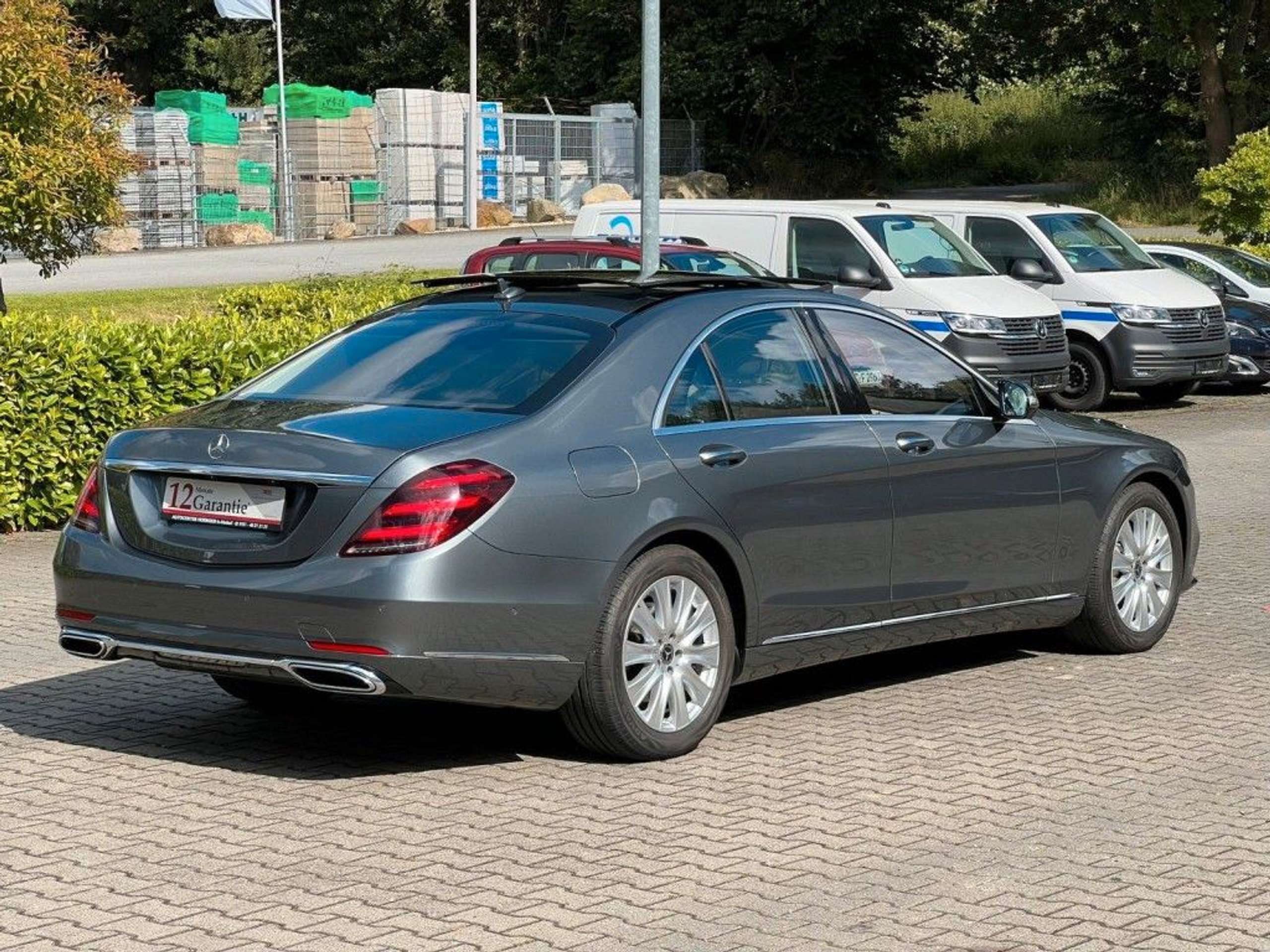 Mercedes-Benz - S 400