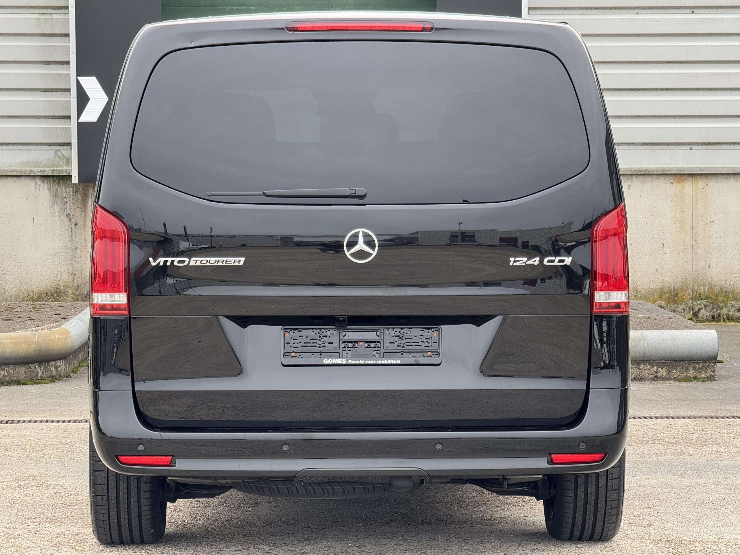 Mercedes-Benz - Vito