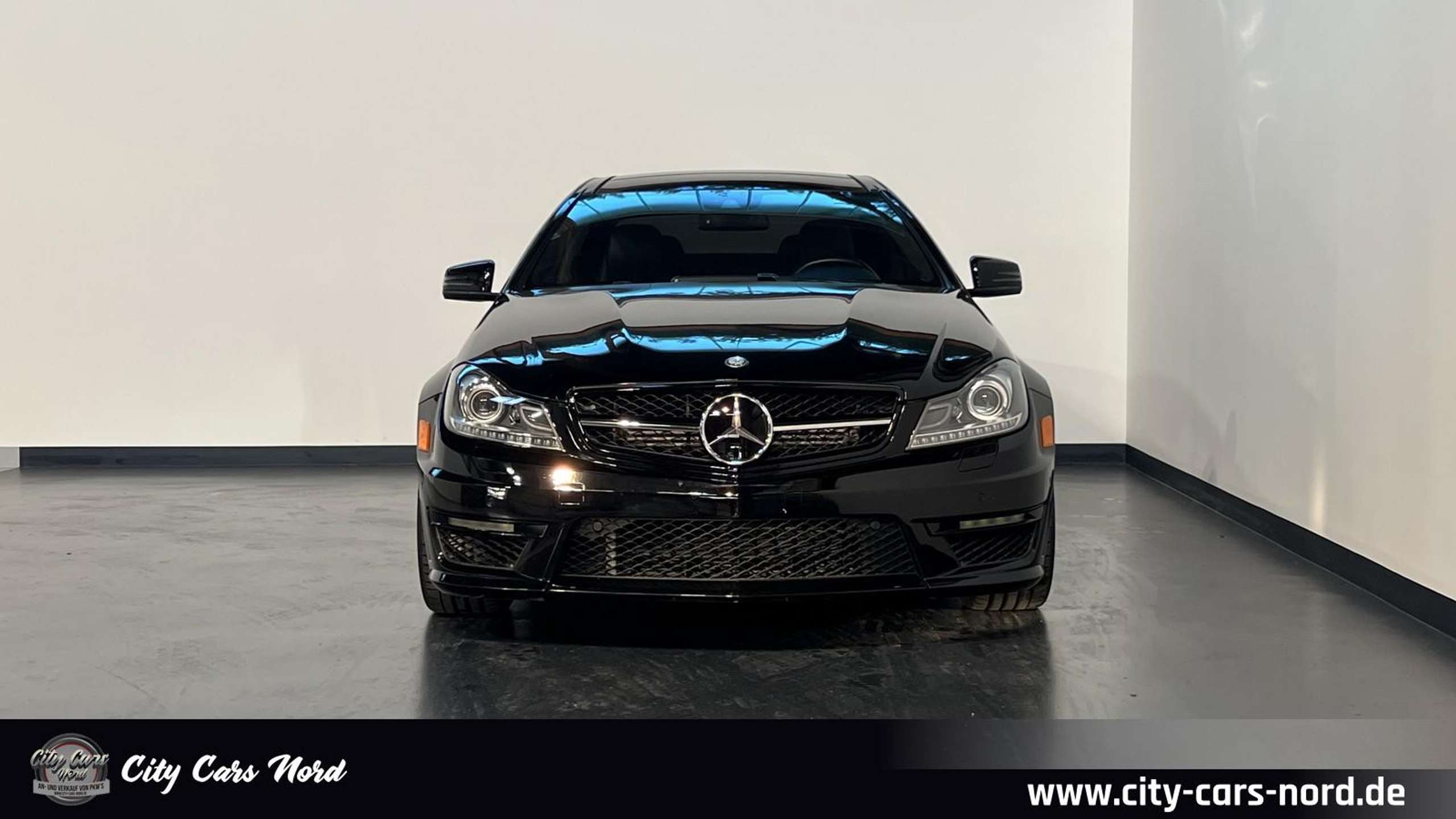 Mercedes-Benz - C 63 AMG