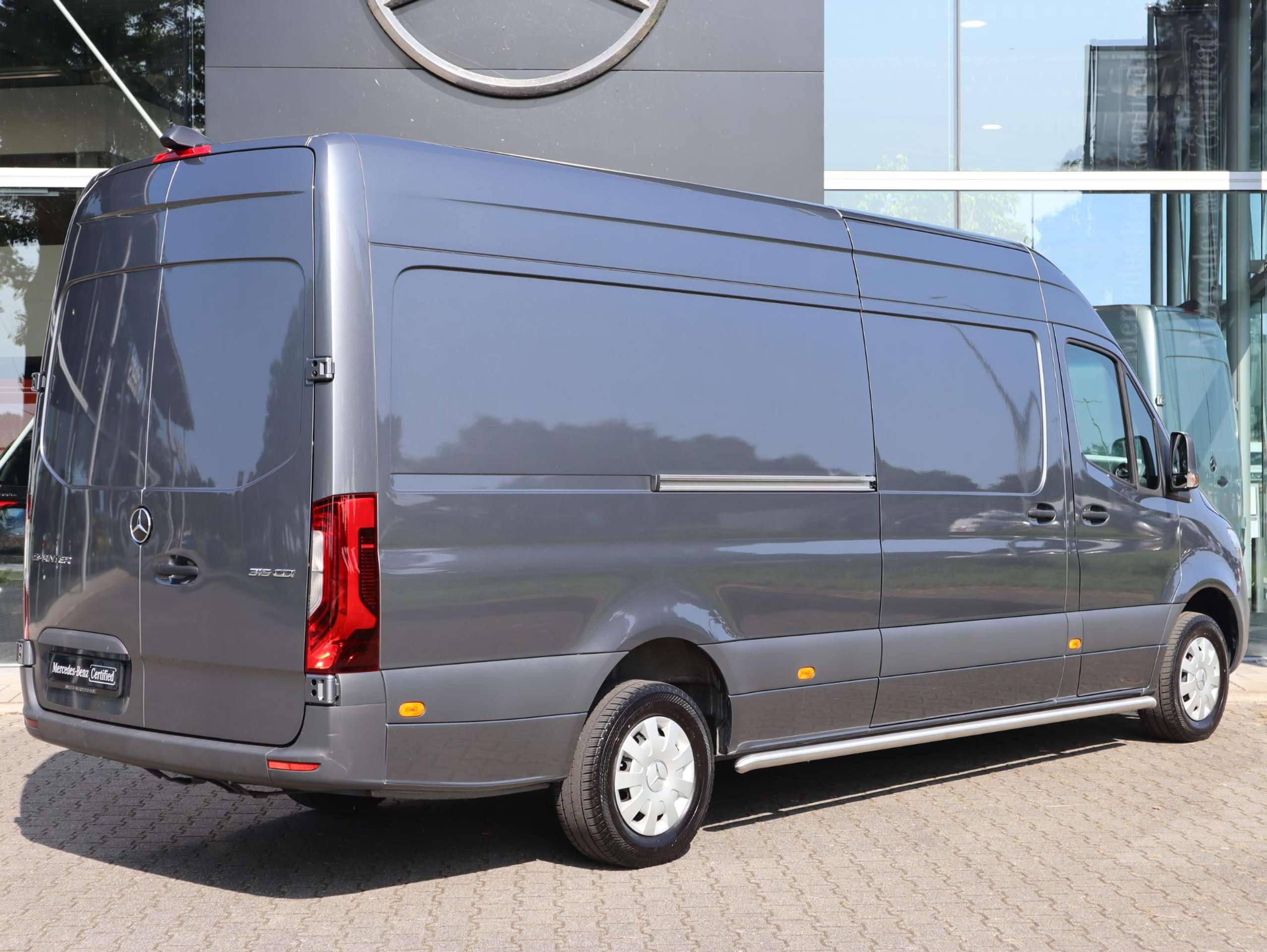 Mercedes-Benz - Sprinter