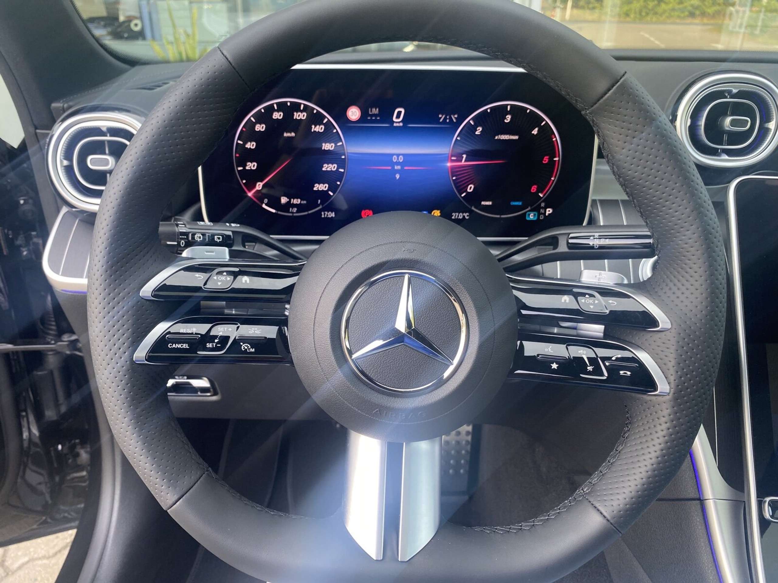 Mercedes-Benz - C 220