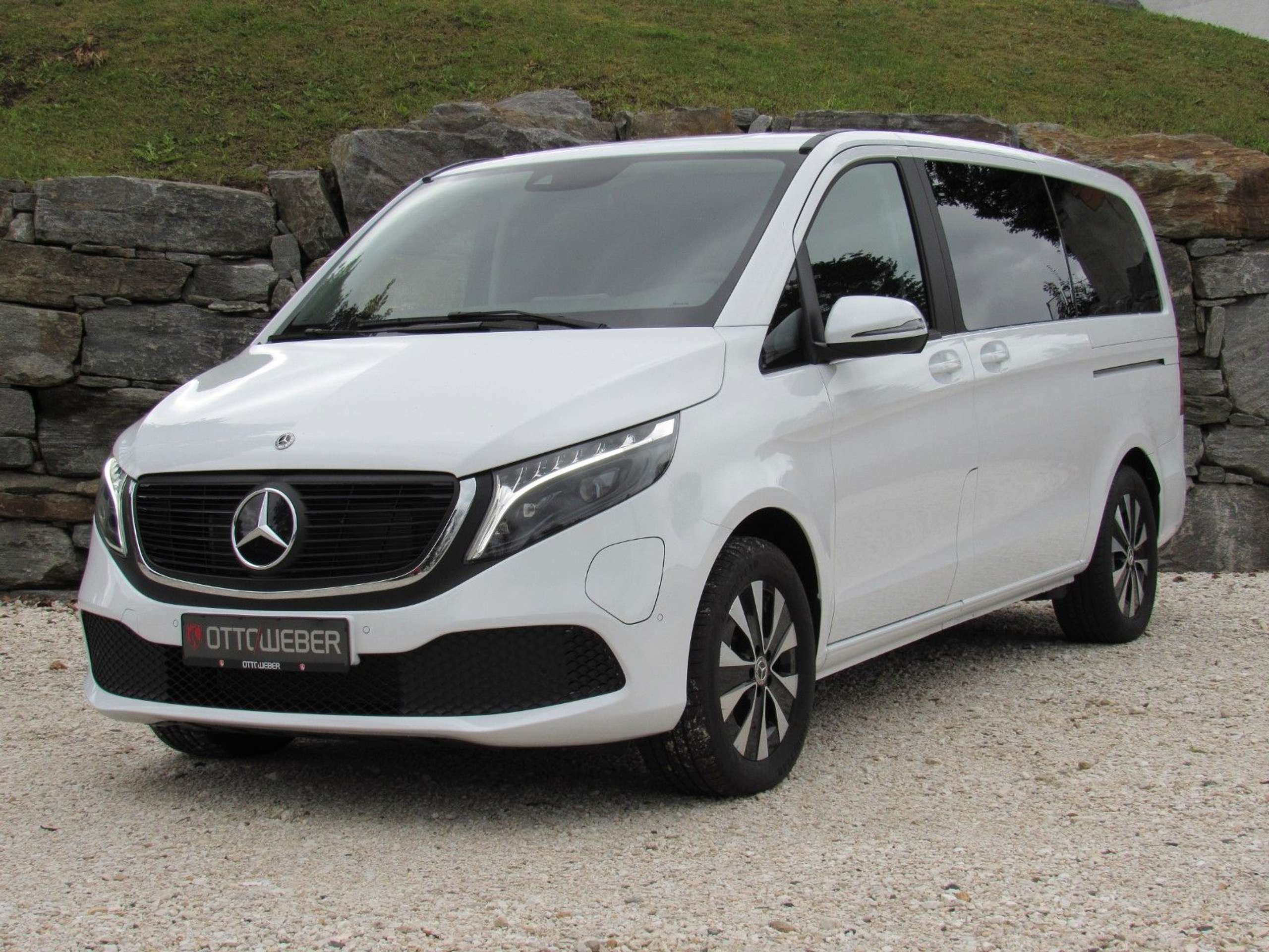 Mercedes-Benz EQV 300 2023