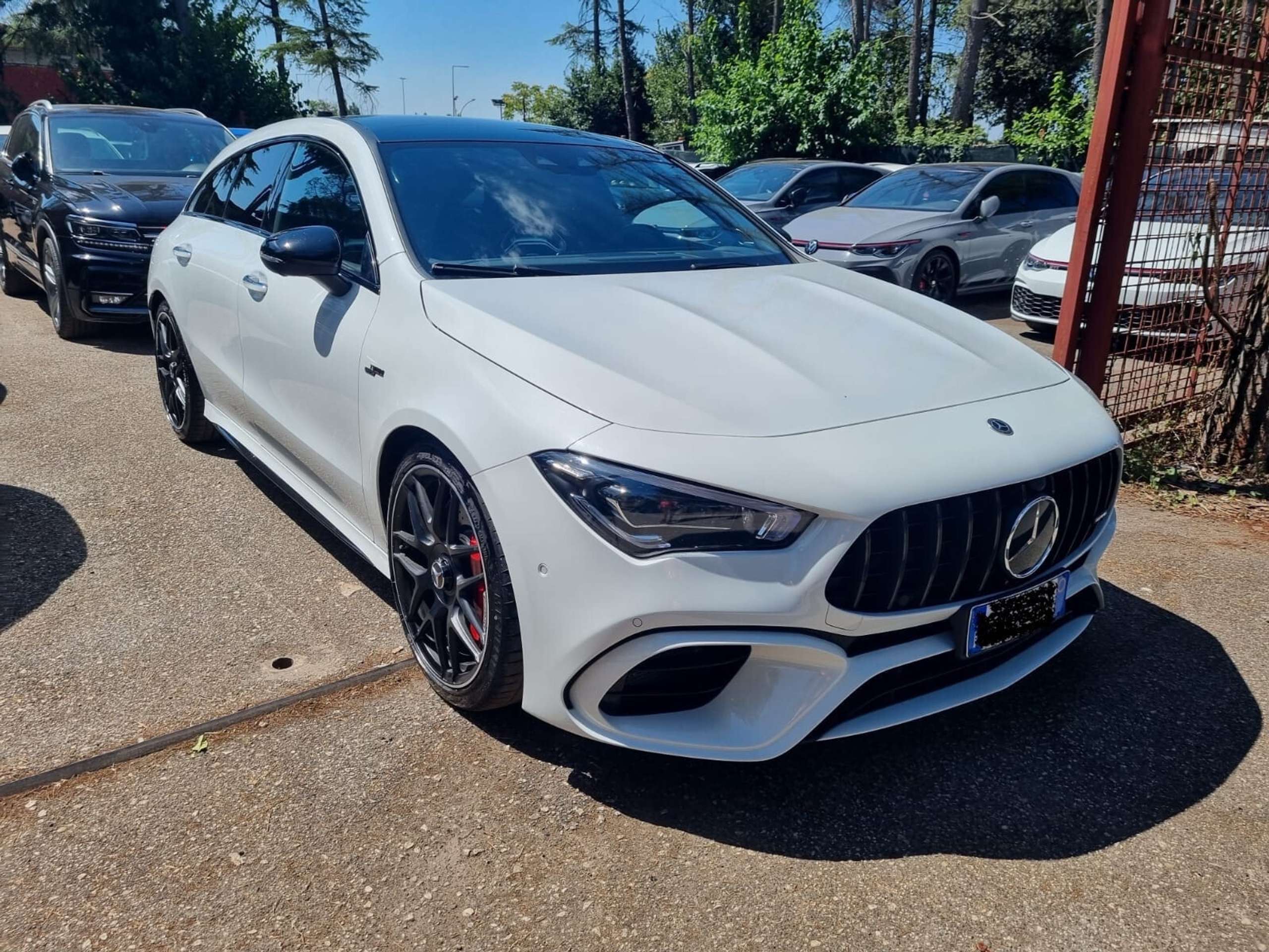 Mercedes-Benz - CLA 45 AMG