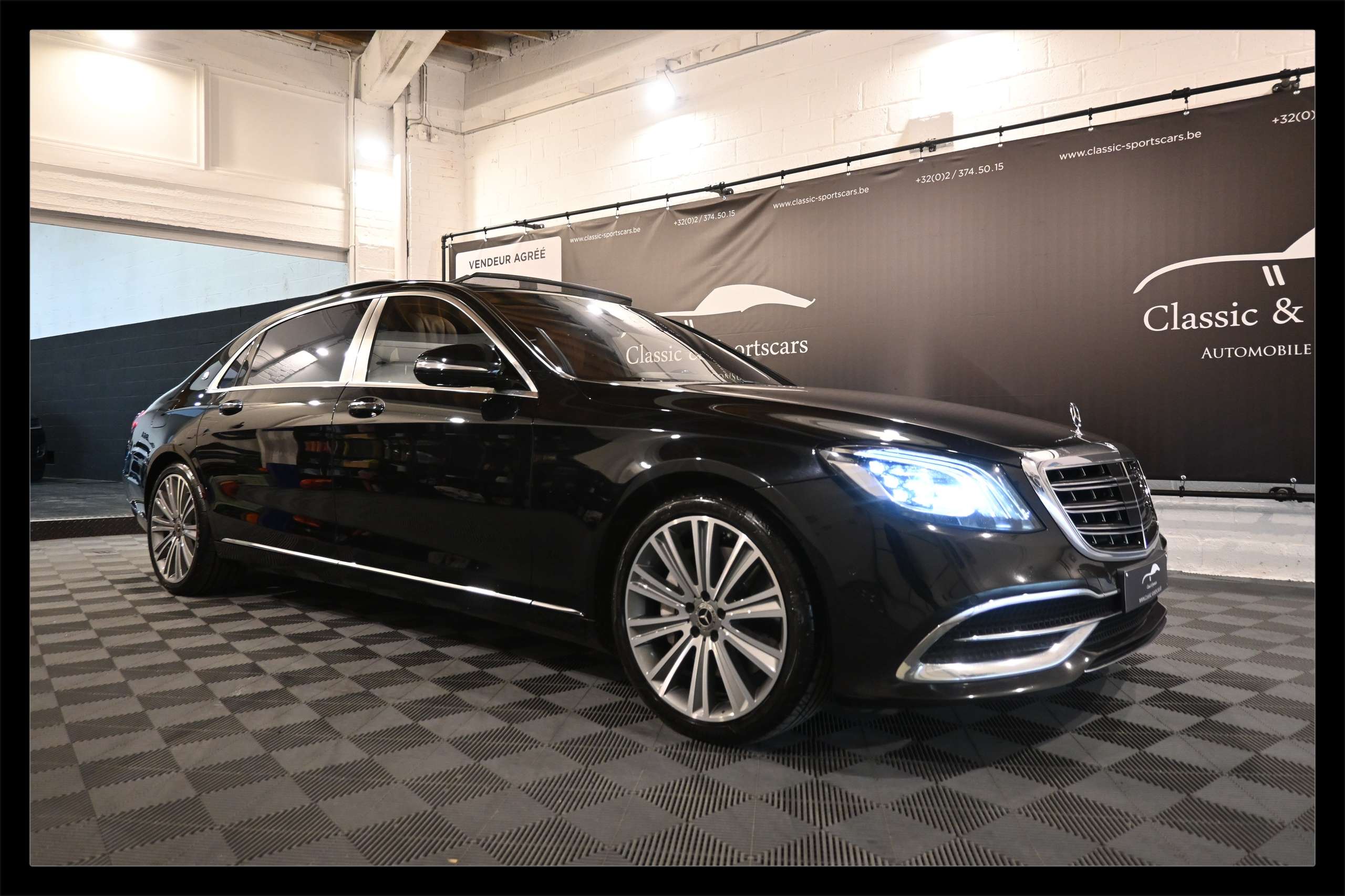 Mercedes-Benz - S 560