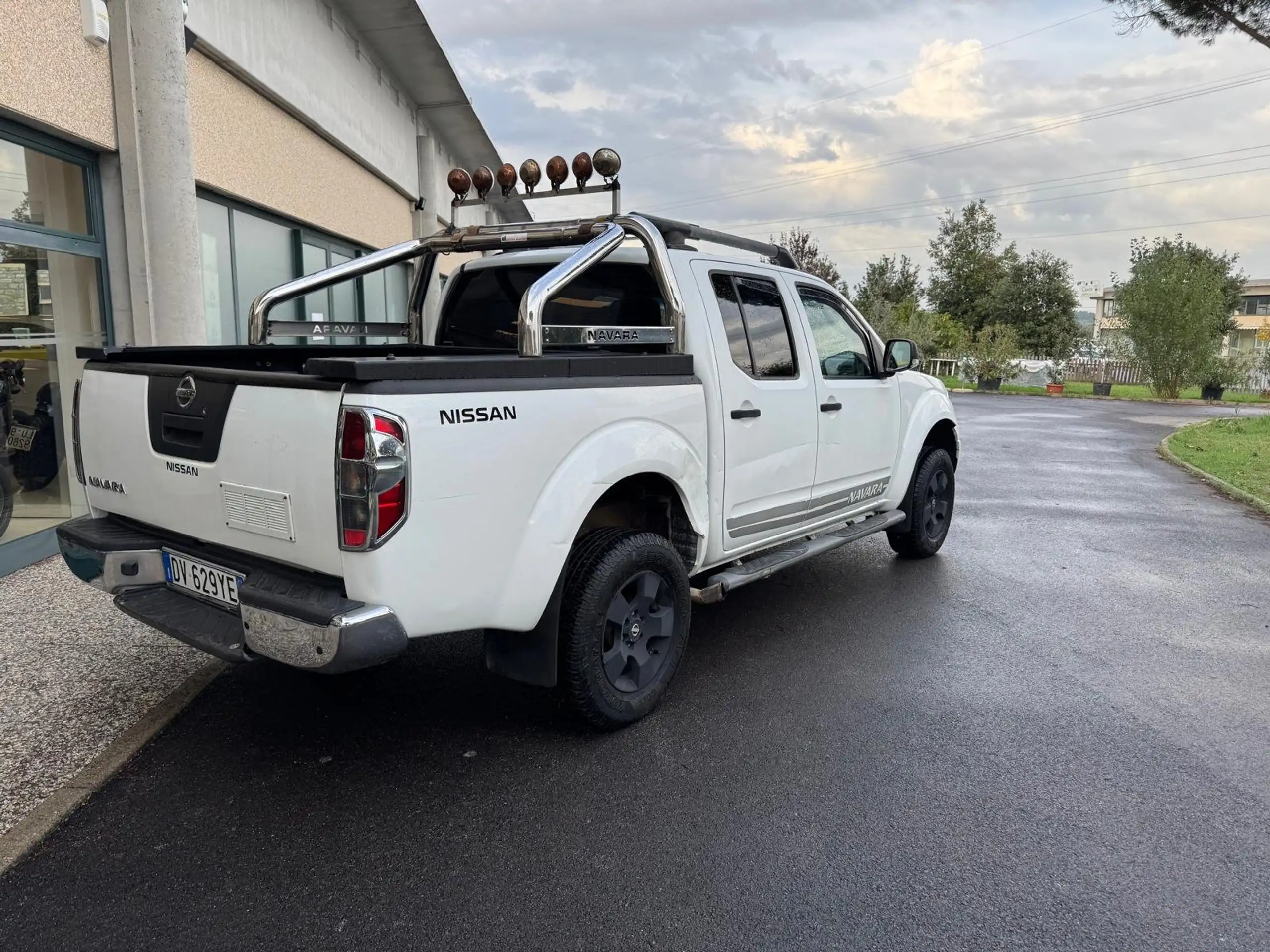 Nissan - Navara