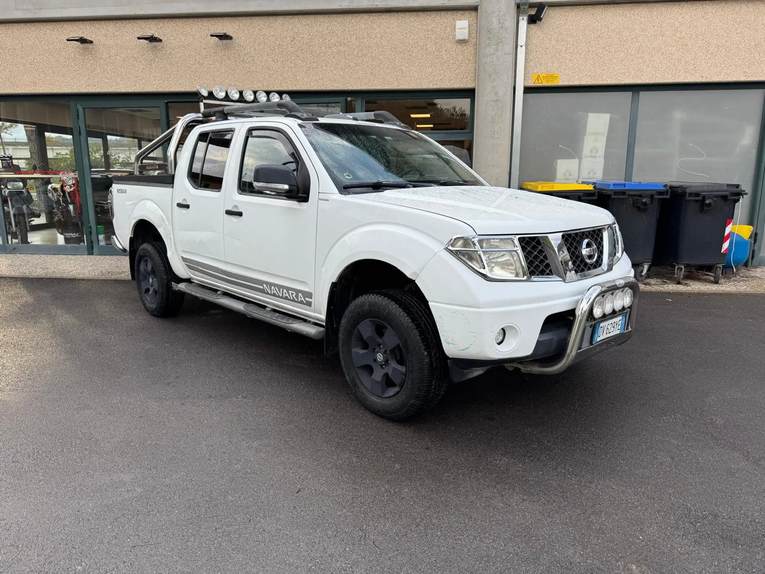 Nissan - Navara