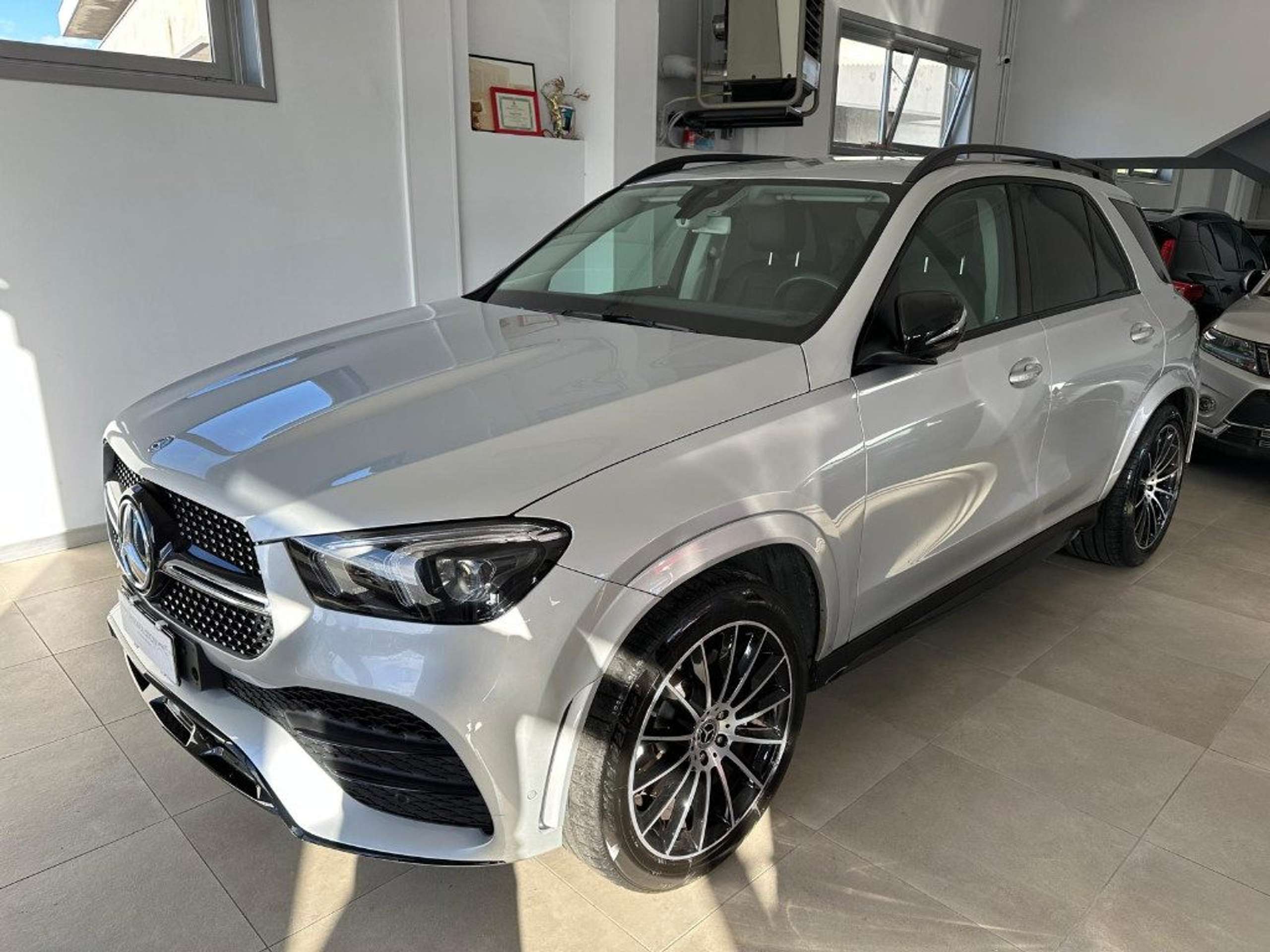 Mercedes-Benz GLE 300 2020