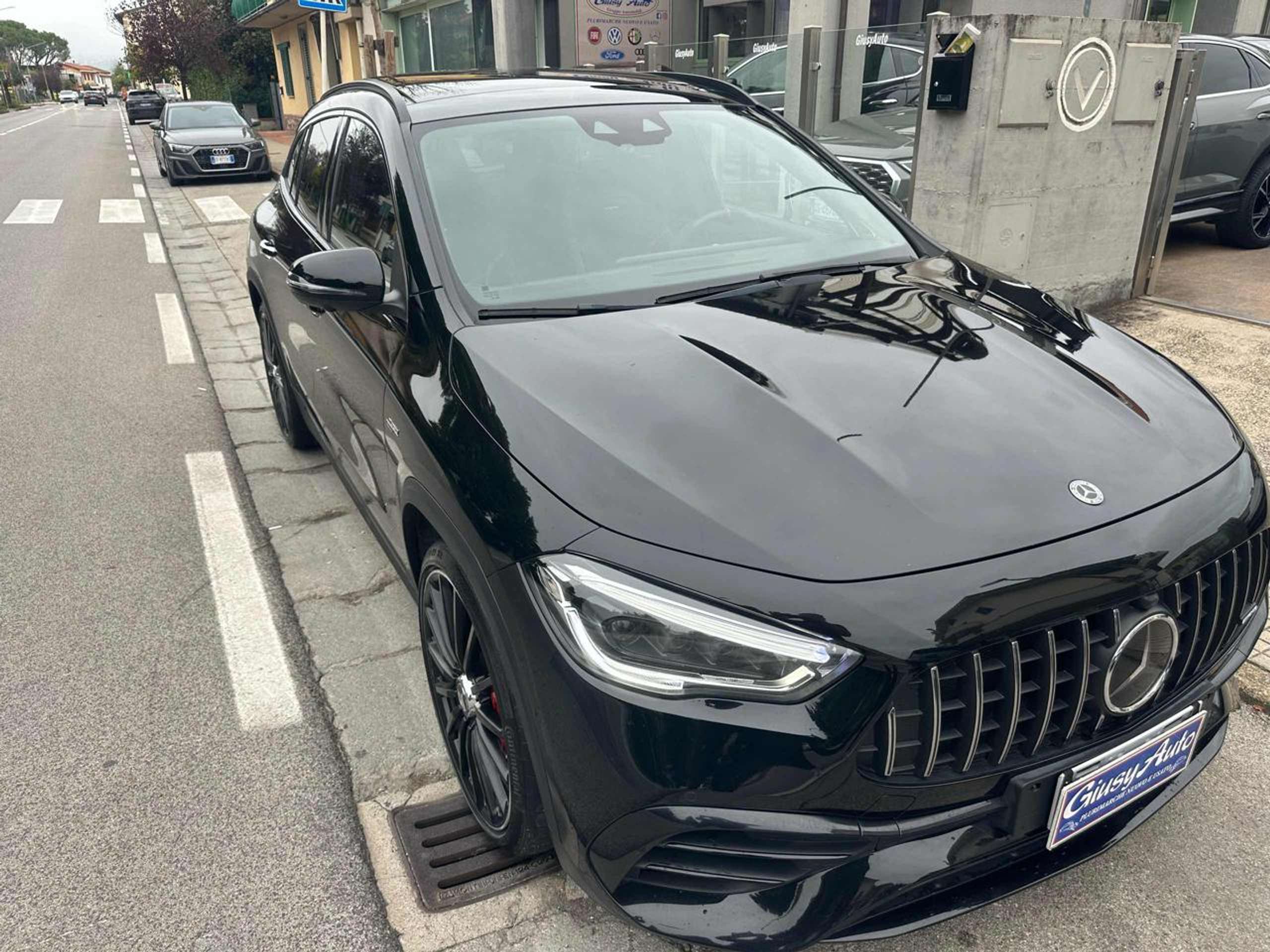 Mercedes-Benz - GLA 45 AMG