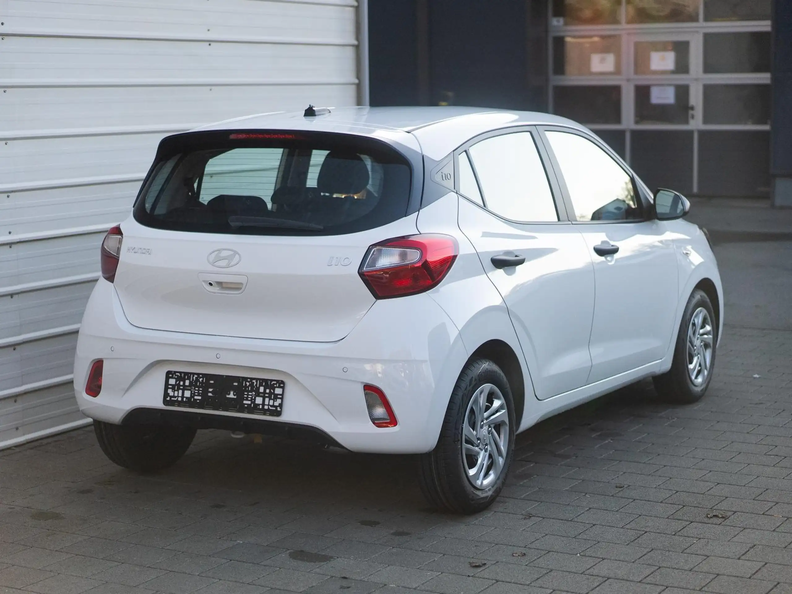 Hyundai - i10