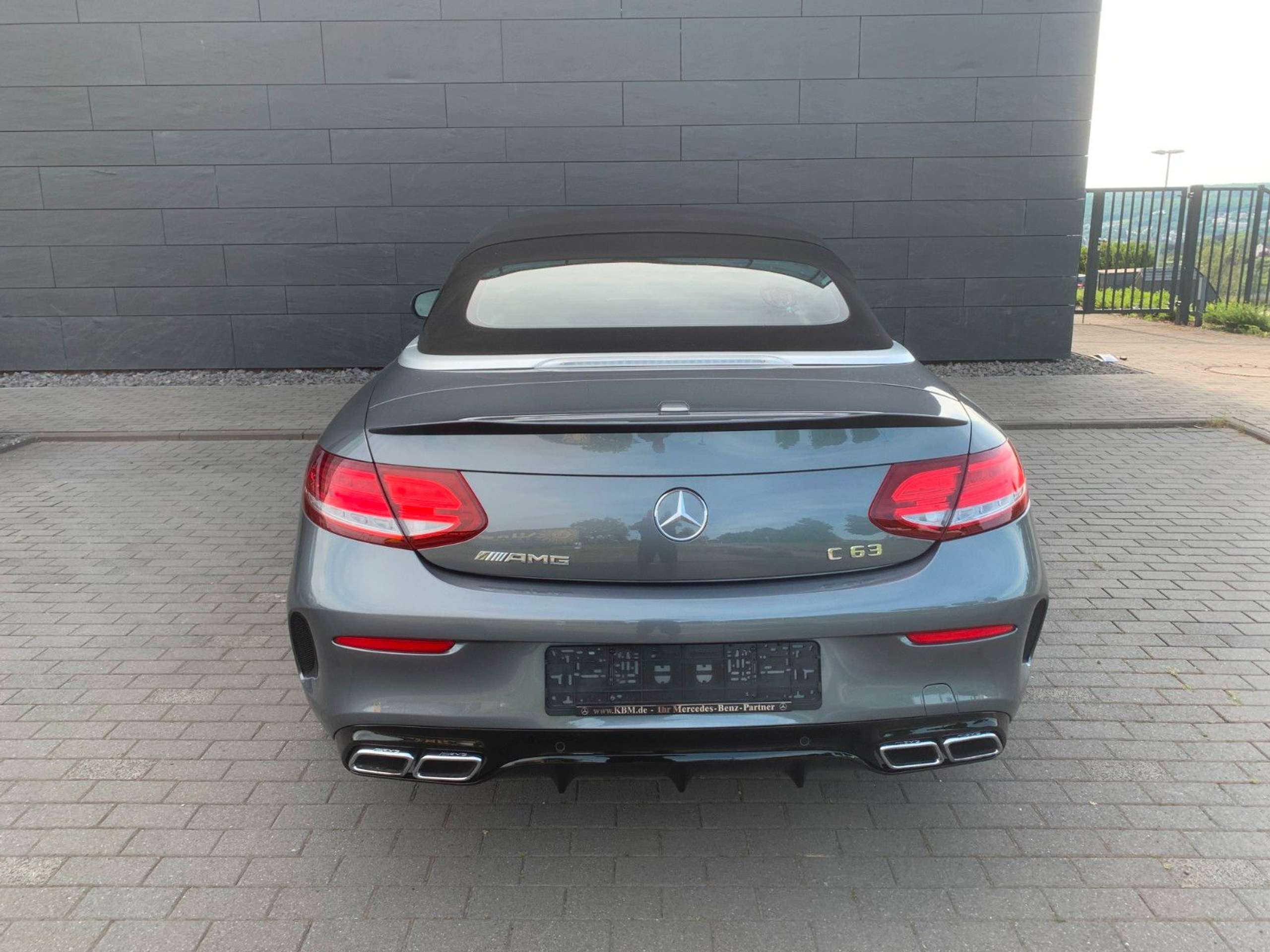 Mercedes-Benz - C 63 AMG