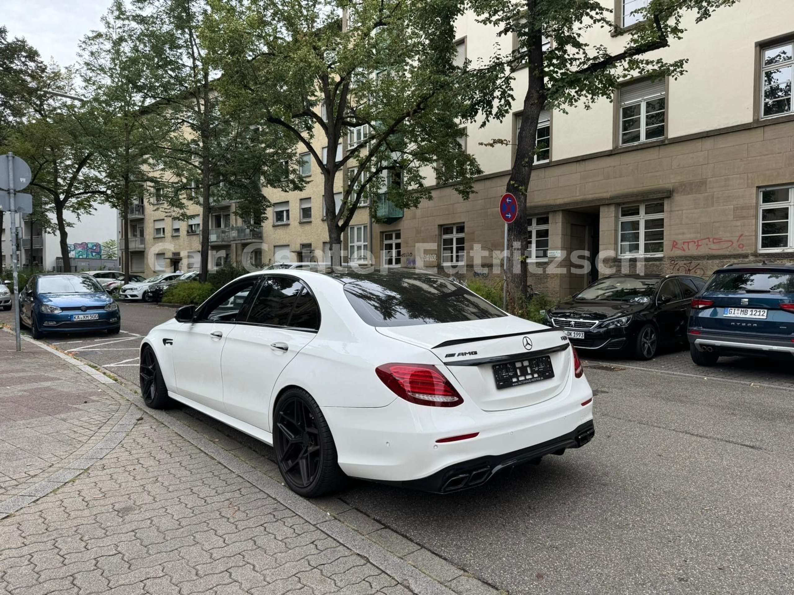 Mercedes-Benz - E 63 AMG