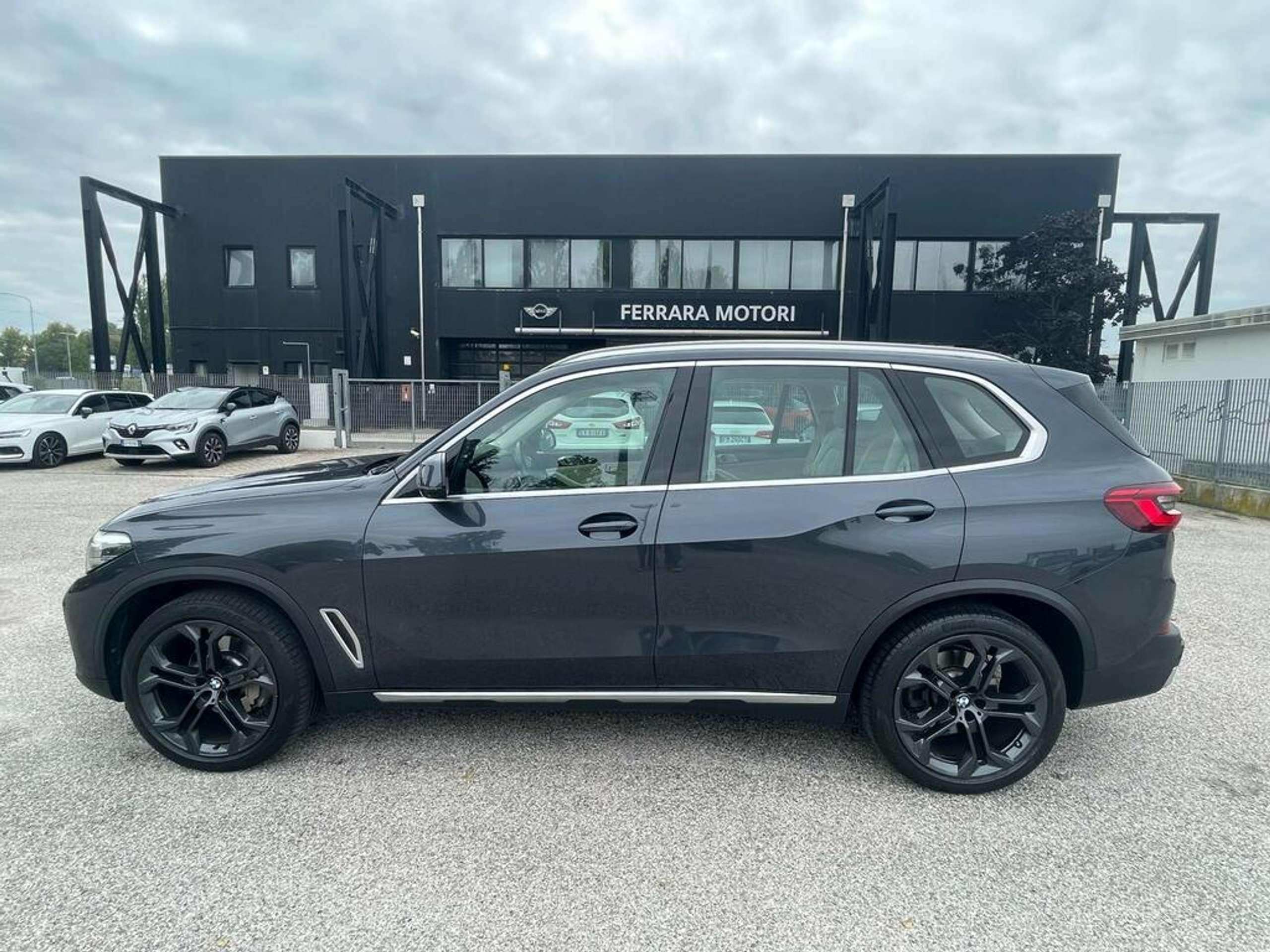 BMW - X5