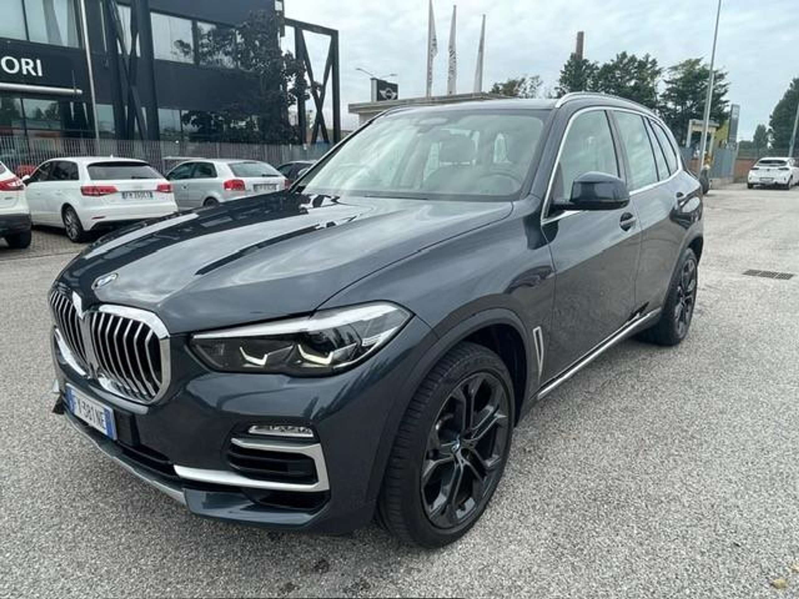 BMW - X5